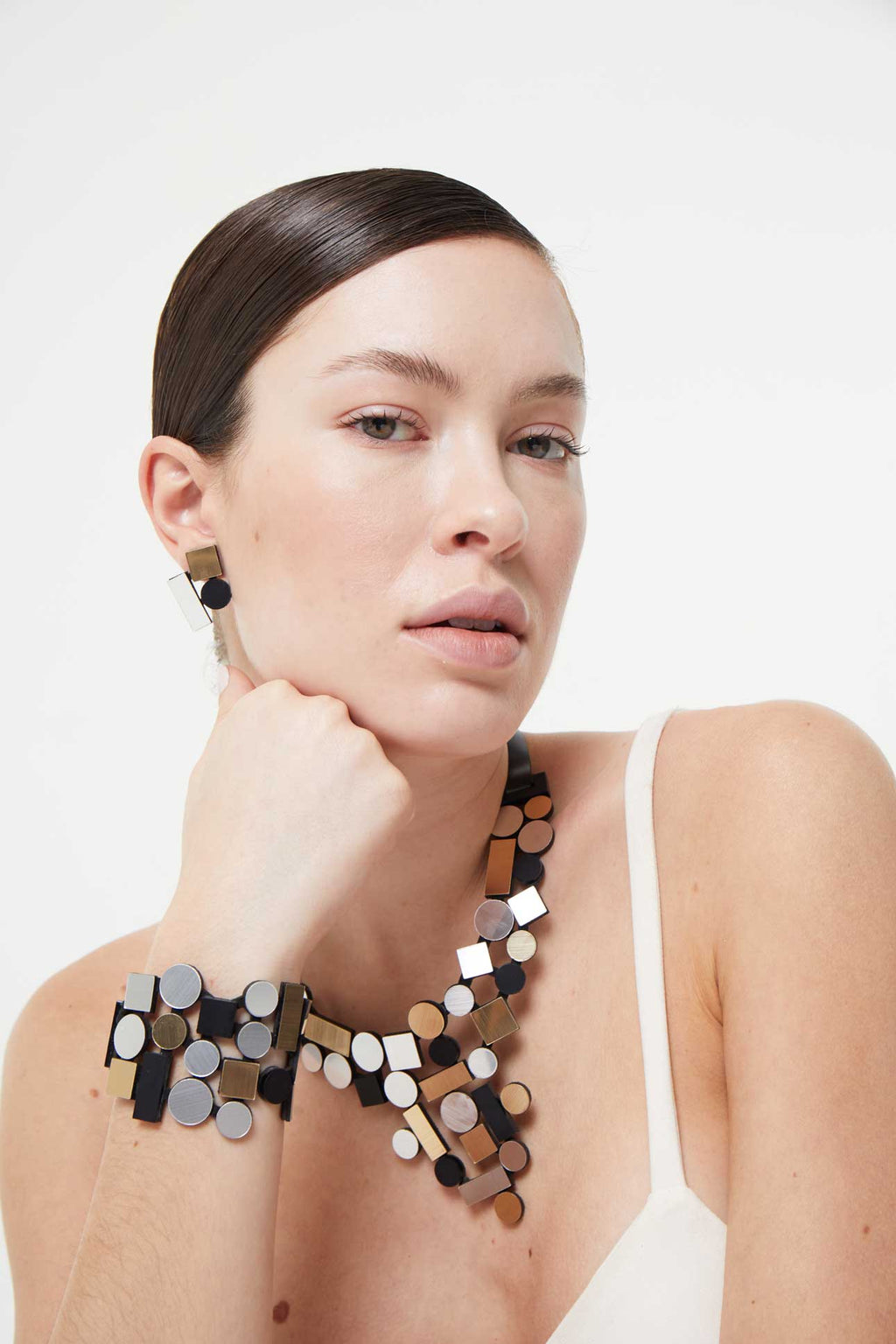 Collar Bauhaus V - Plata/Oro/Negro