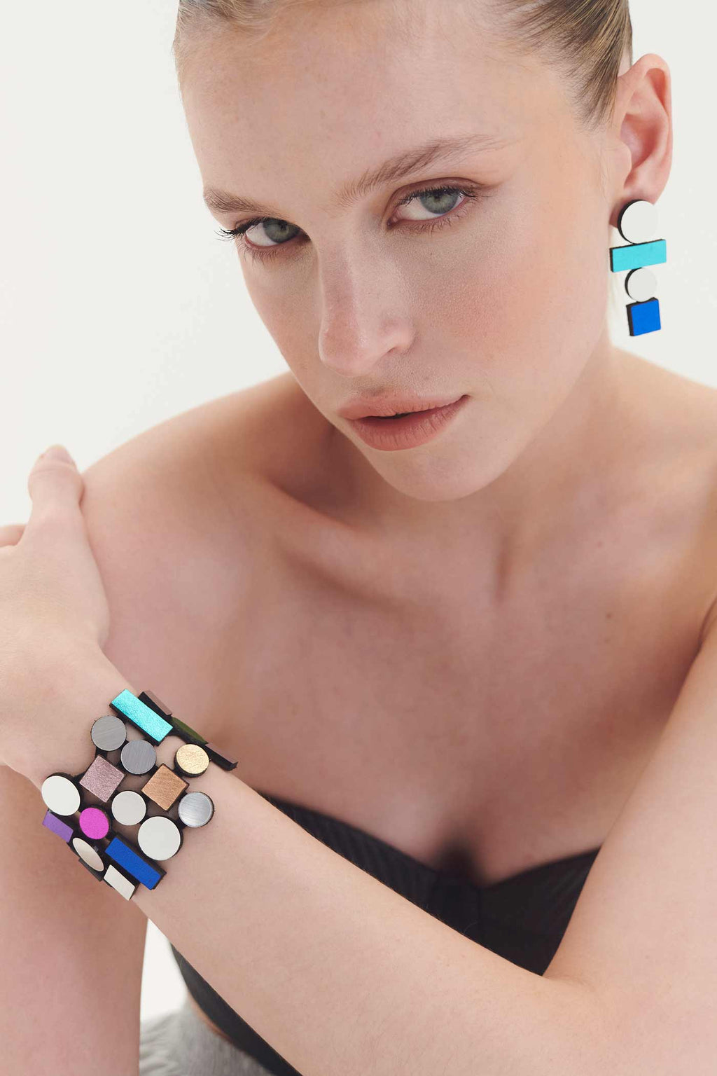 Pendientes Bauhaus Largos - Plata/Colores Fríos
