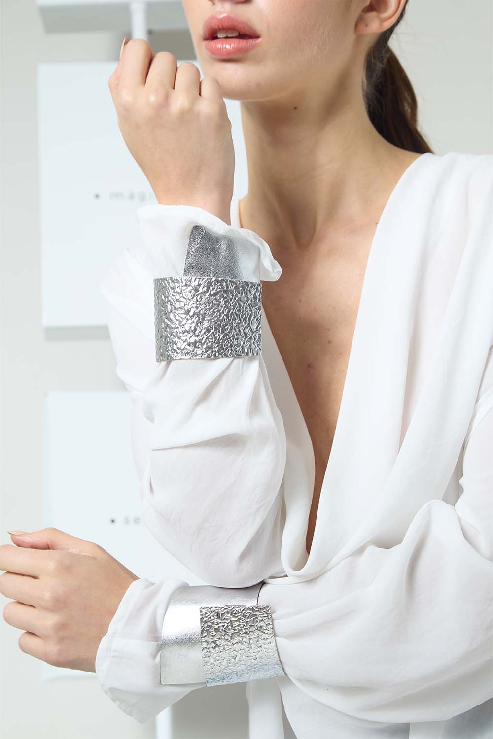 Brazalee Bauhaus Cuero - Plata