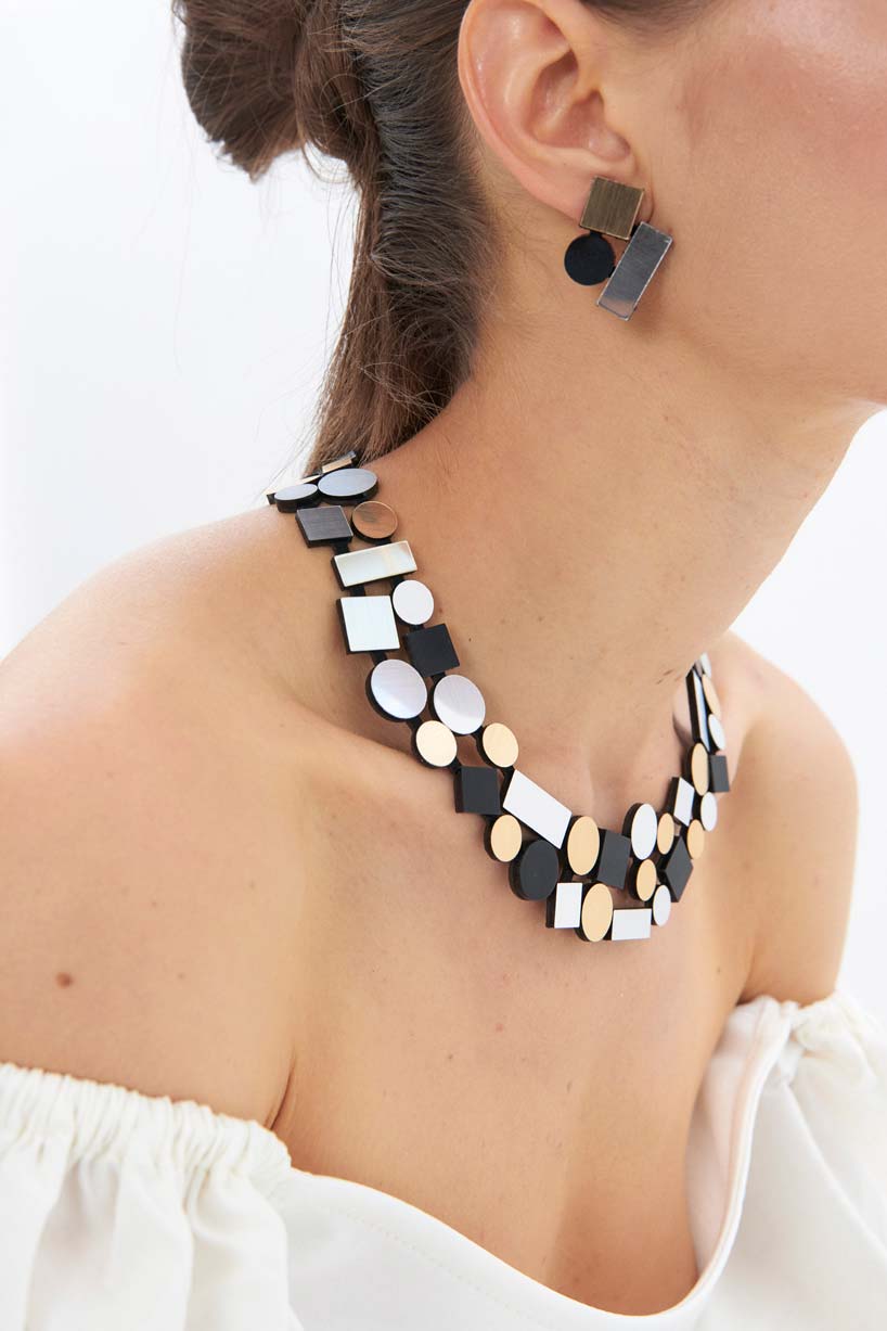 Collar Bauhaus Doble Capa - Plata/Negro/Oro