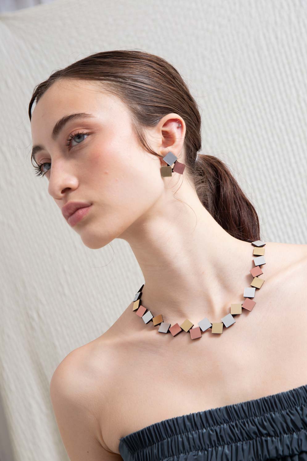 Collar Bauhaus Redondo - Plata/Oro/Cobre