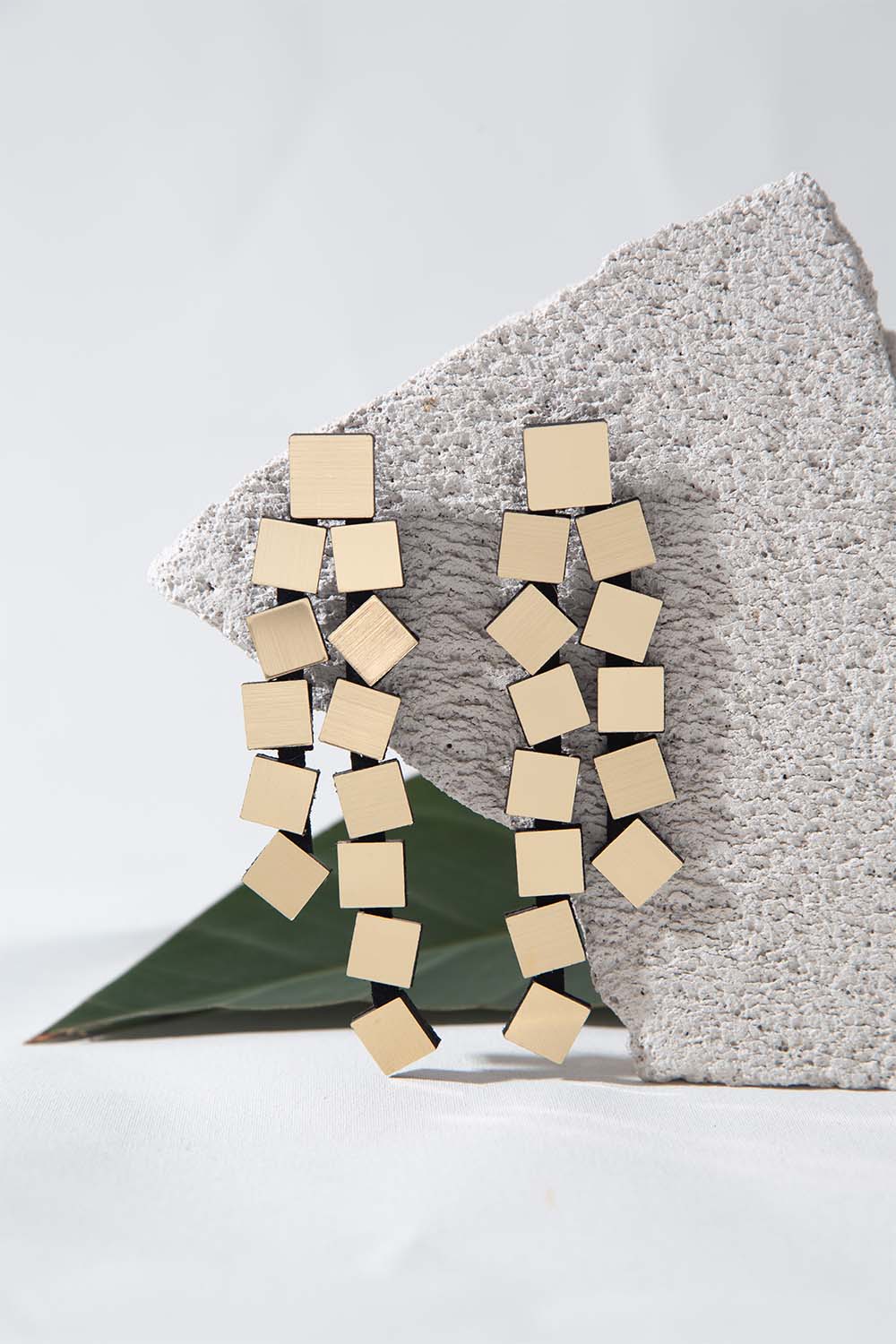 Pendientes Bauhaus Largos - Oro