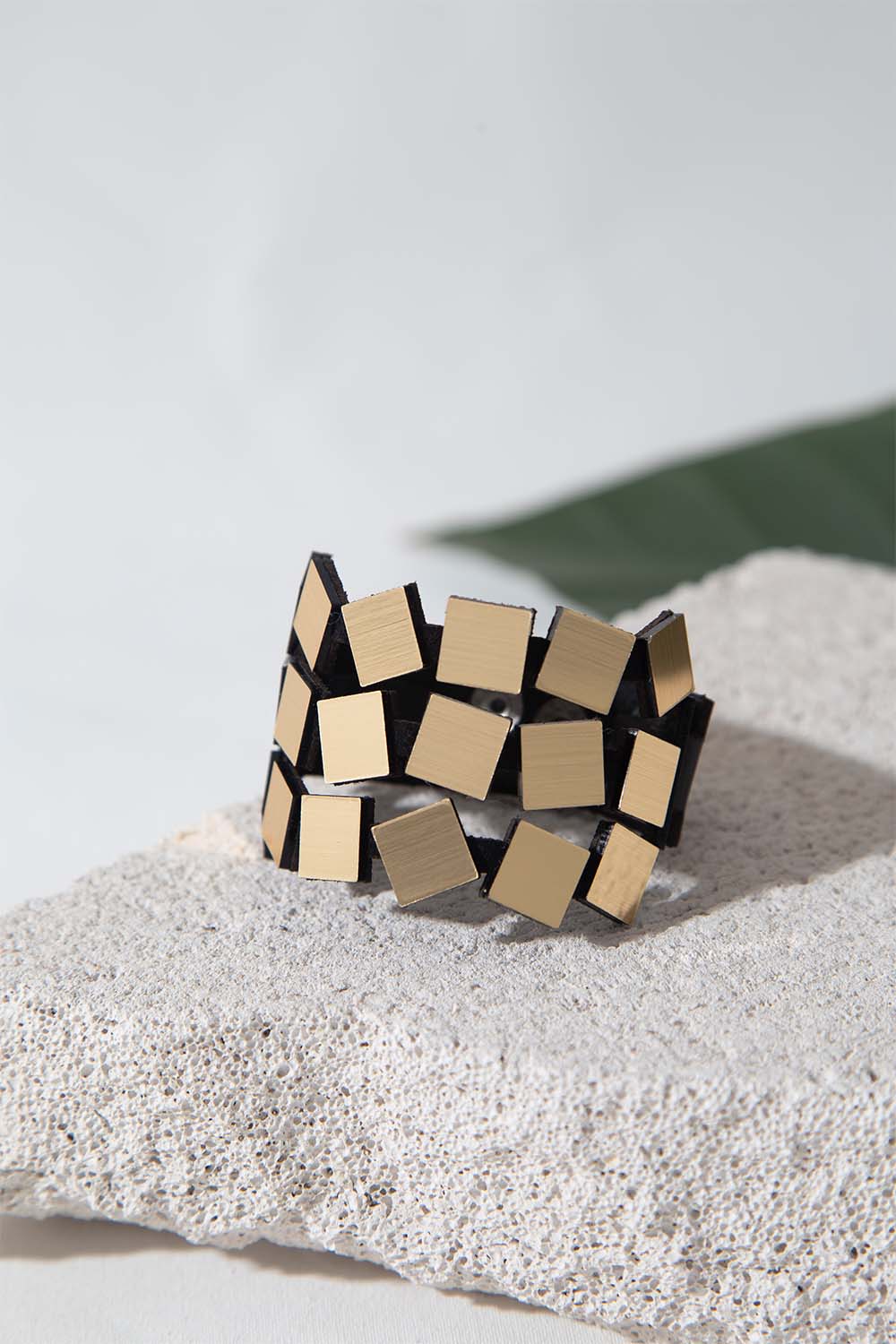 Brazalete Bauhaus 3 Tiras - Oro