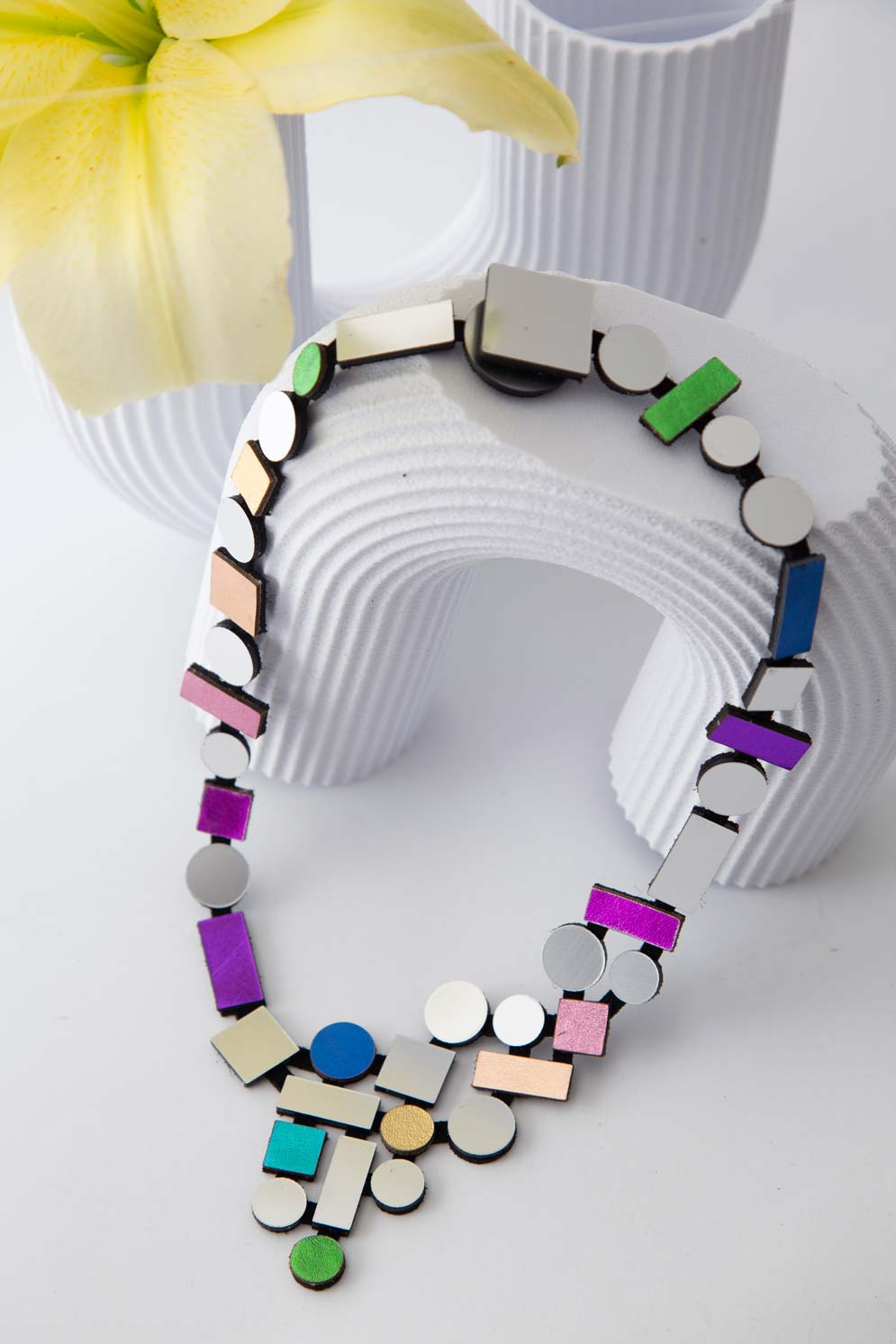 Collar Bauhaus V - Plata/Arcoíris