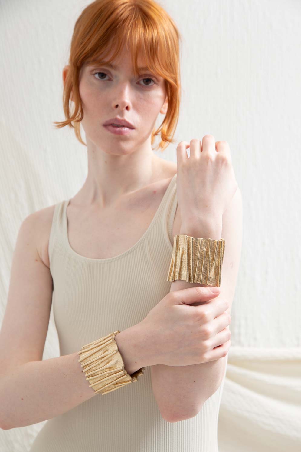 Brazalete Bauhaus Stitch - Oro