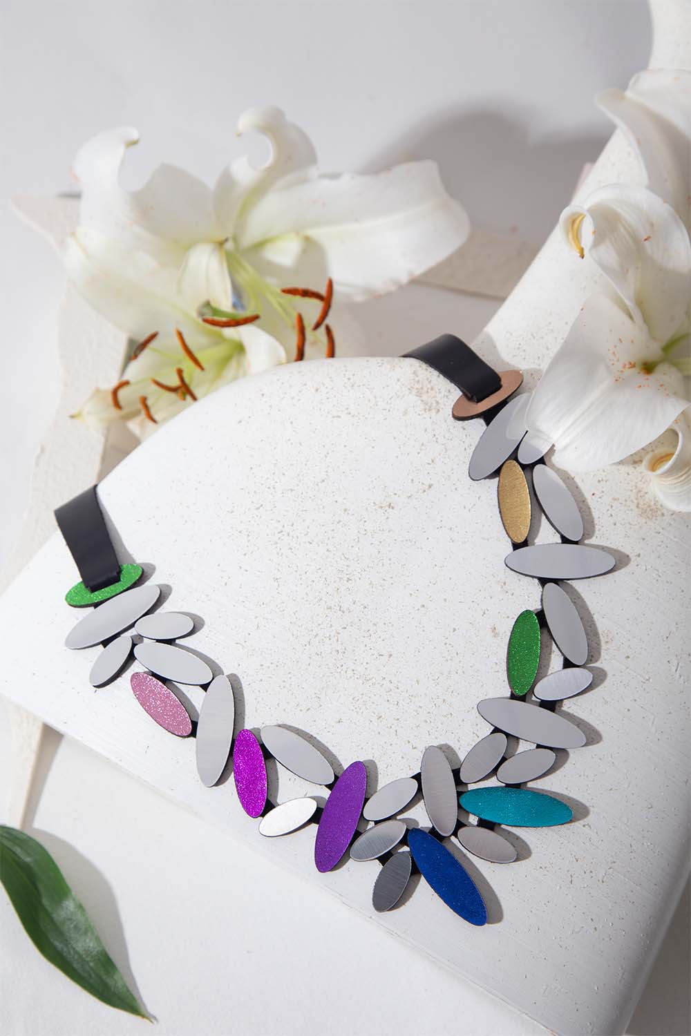 Collar Colors Pétalos - Plata/Arcoíris