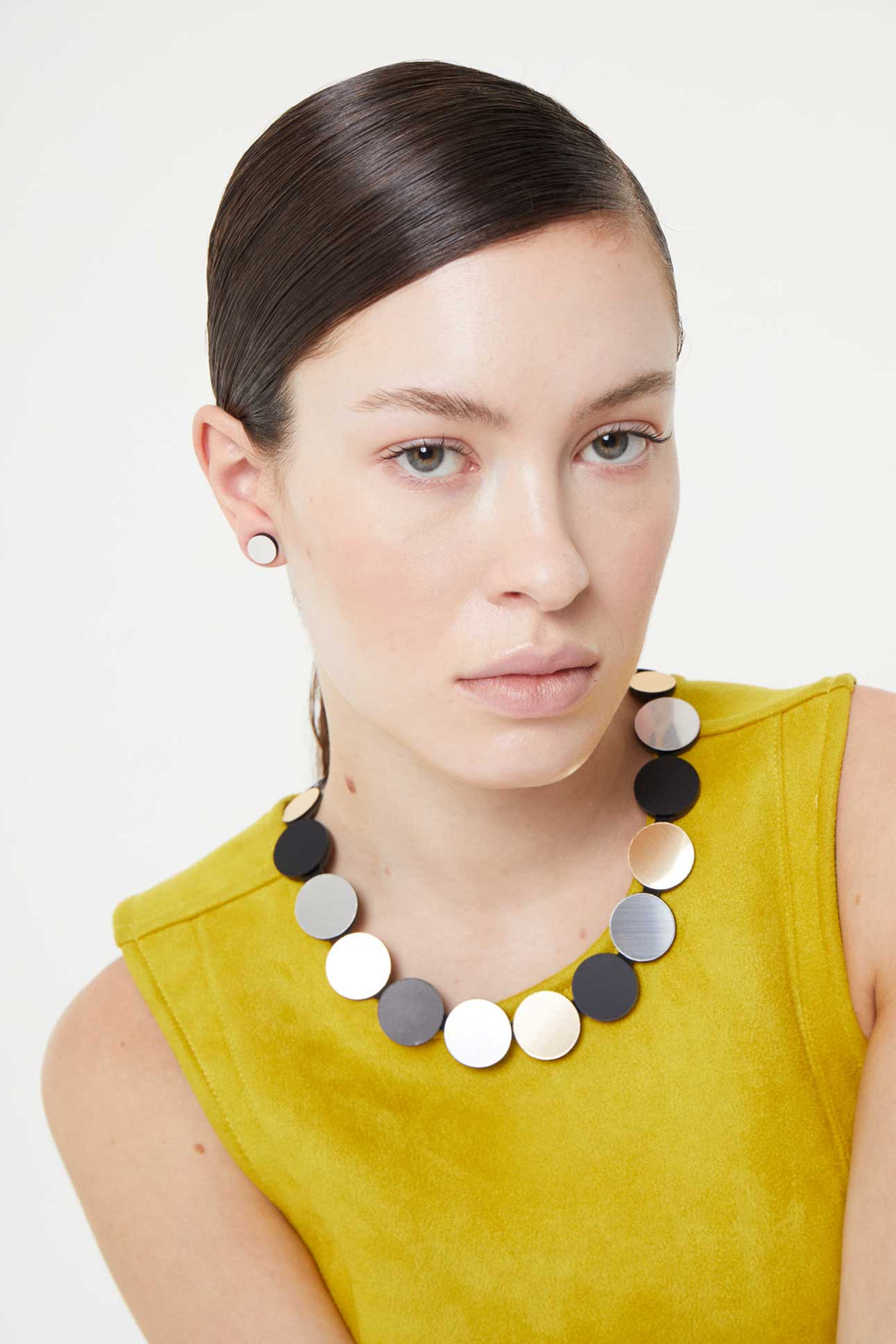 Collar Colors Círculo - Plata/Negro/Oro
