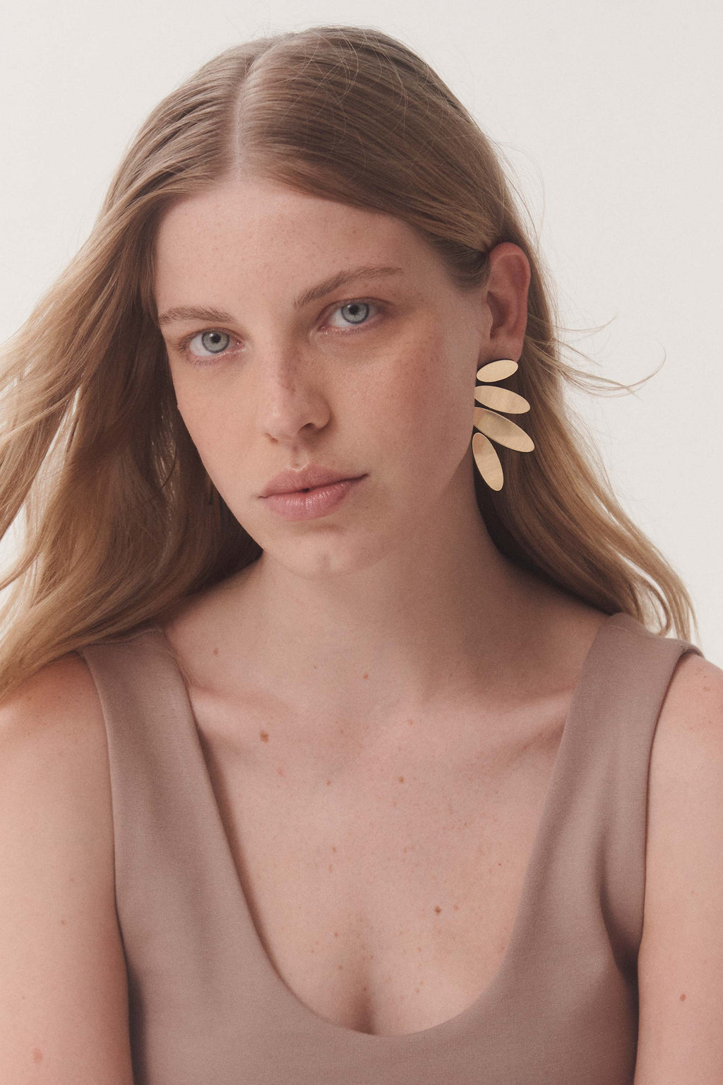 Pendientes Colors Petals Largos - Oro