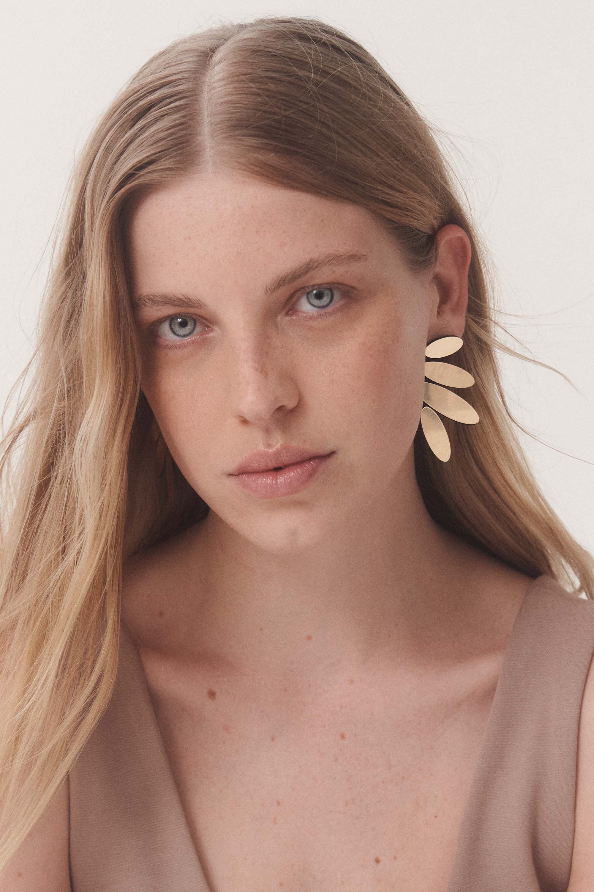 Pendientes Colors Petals Largos - Oro