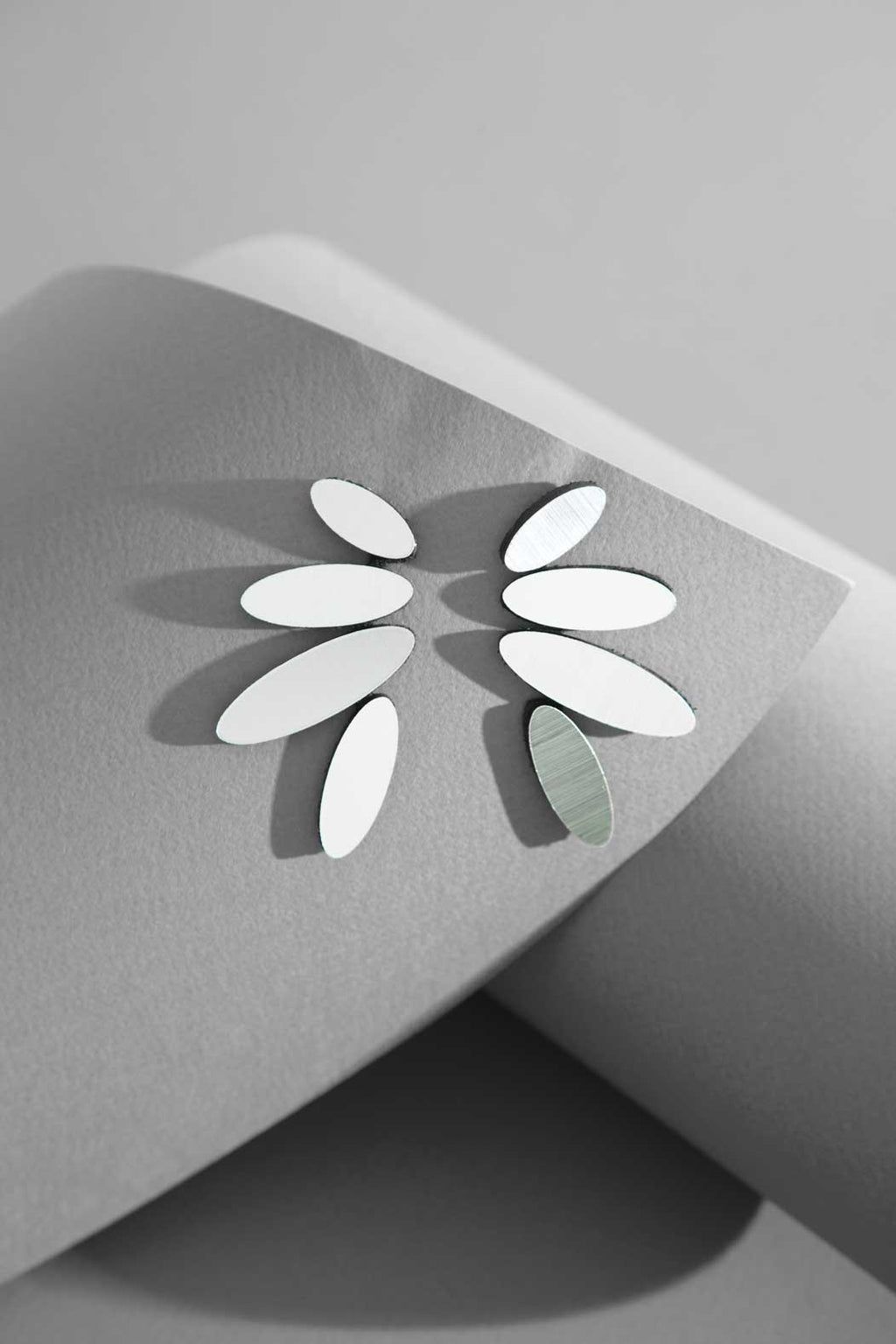Pendientes Colors Petals Largos - Plata