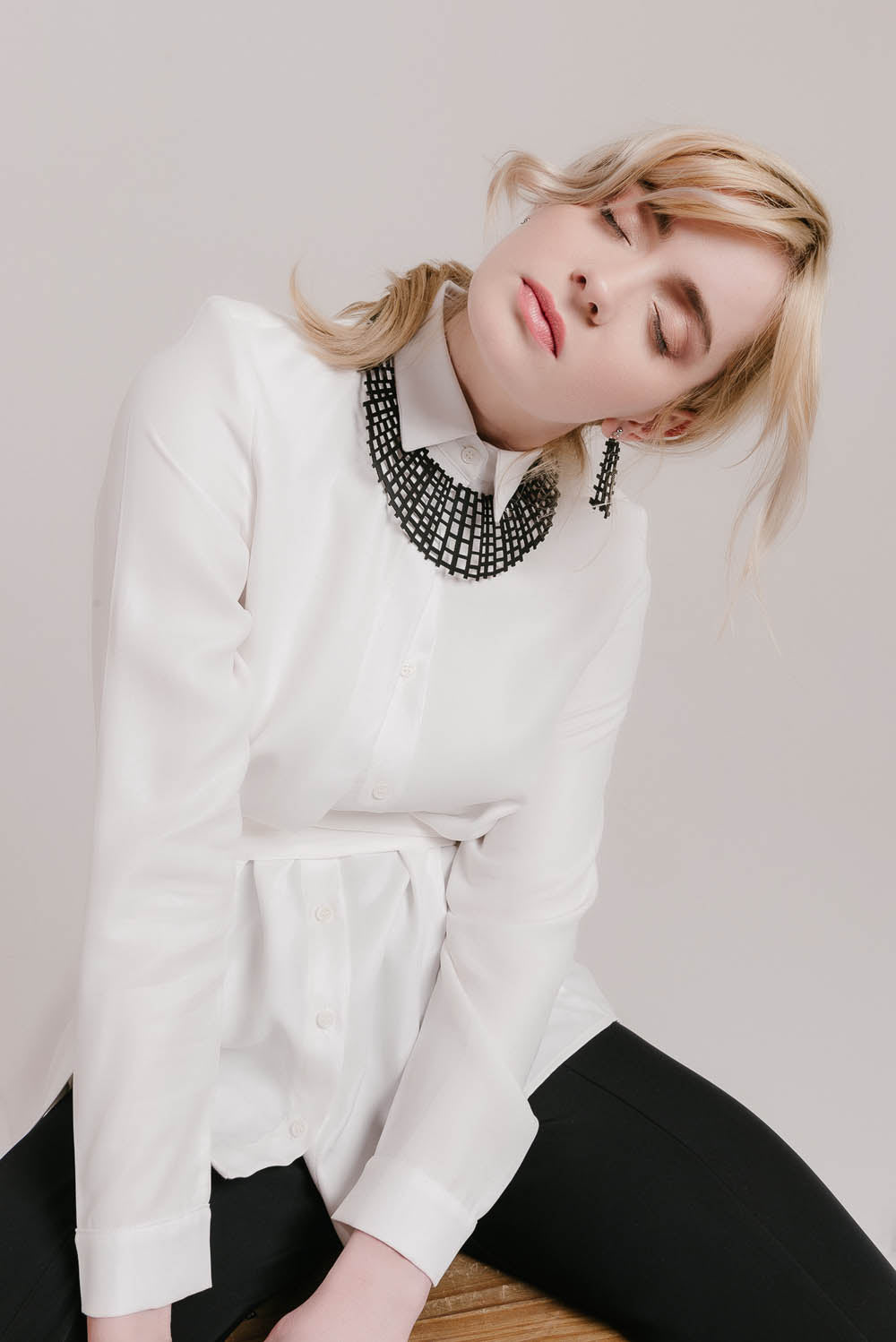 Collar Scarlett - Negro 