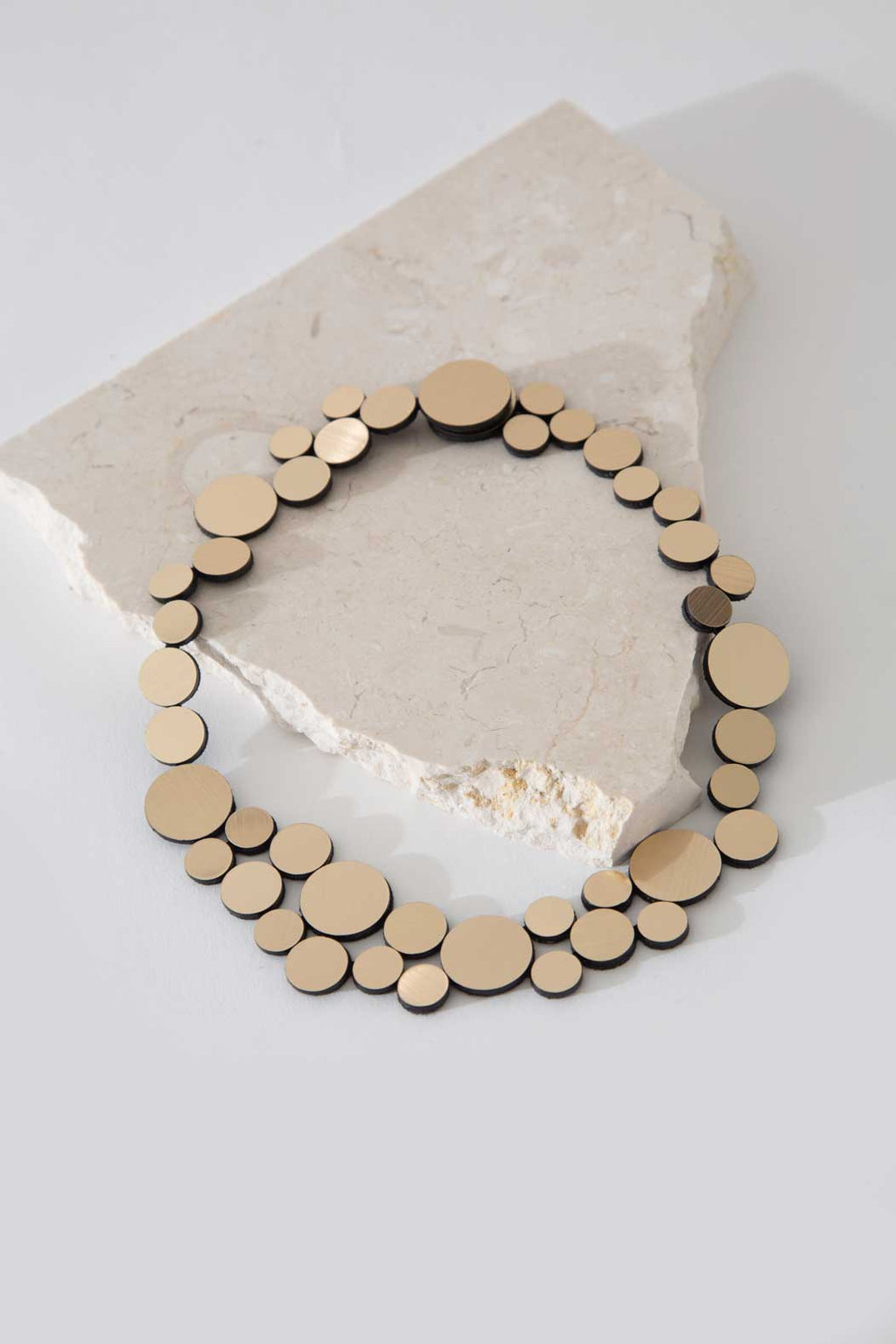 Abstraction Necklace Pequeño - Oro
