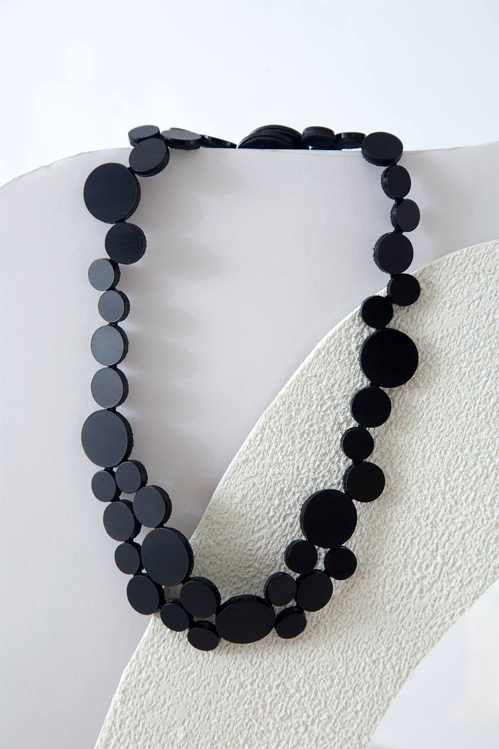 Abstraction Necklace Small - Black