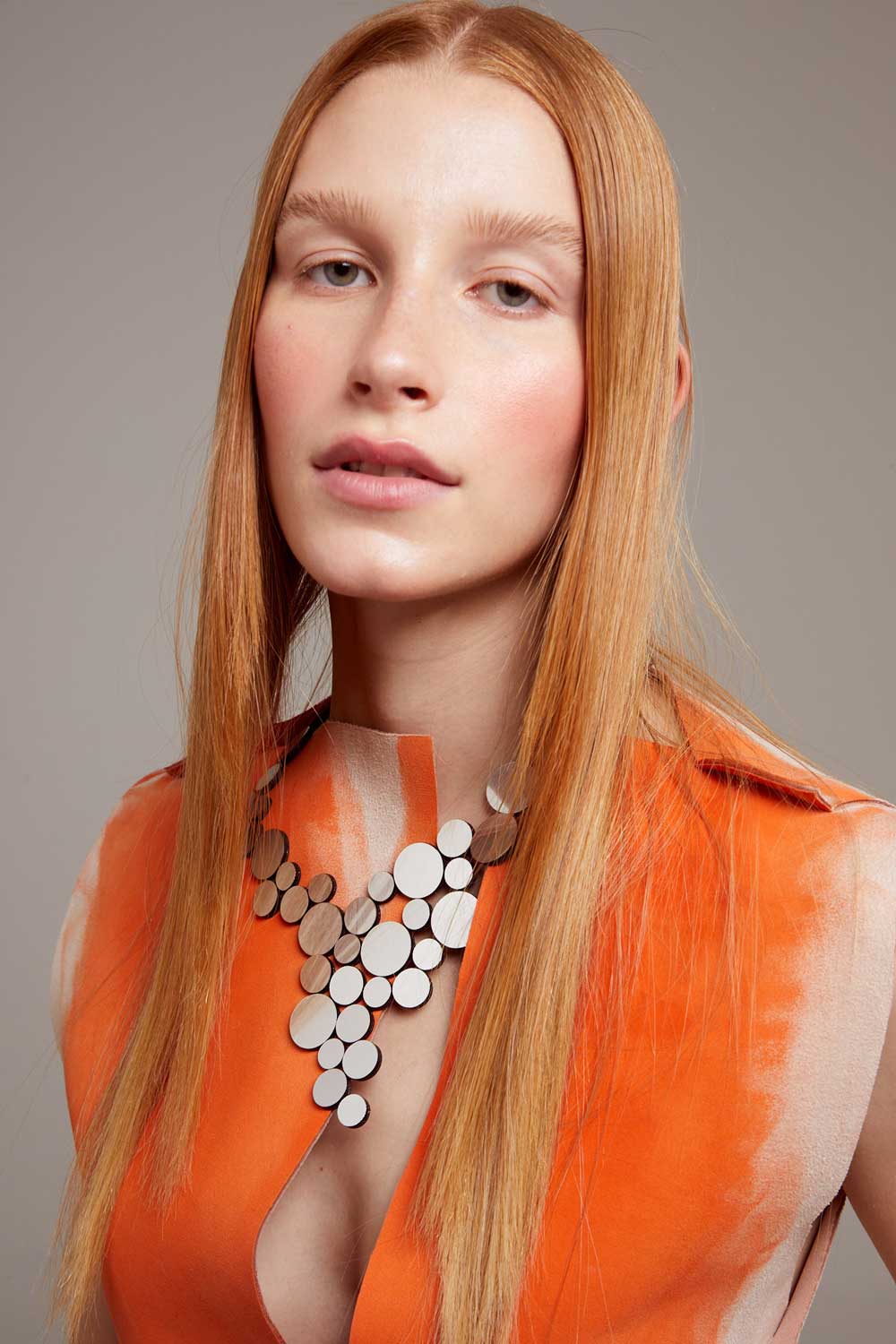 Collar Abstraction V - Plata