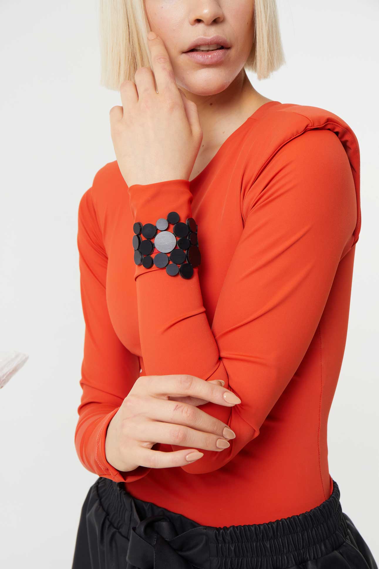 Brazalete Abstraction Asimétrico - Negro