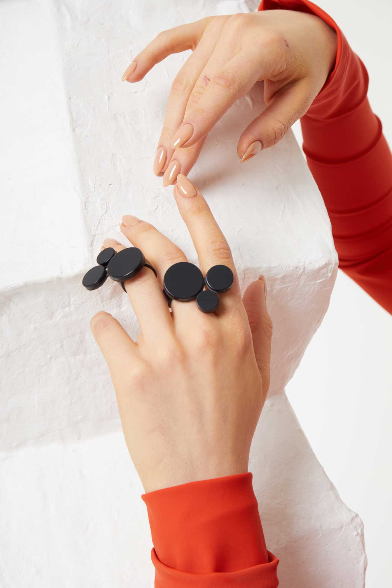 Anillo Abstraction 3 Círculos - Negro