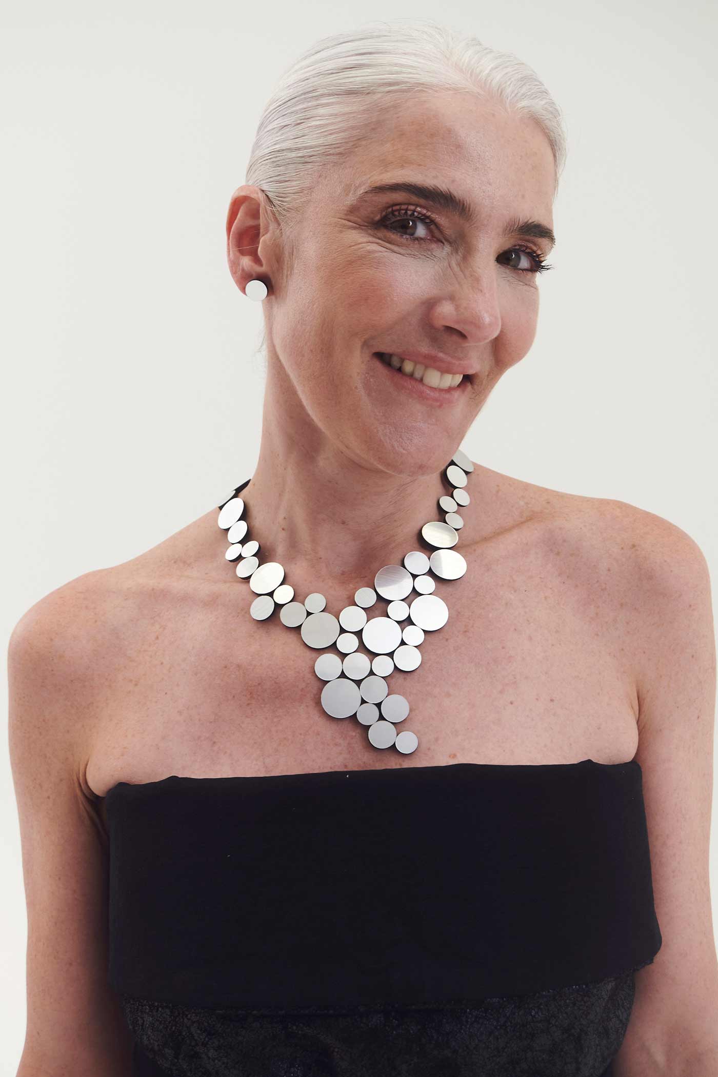 Collar Abstraction V - Plata