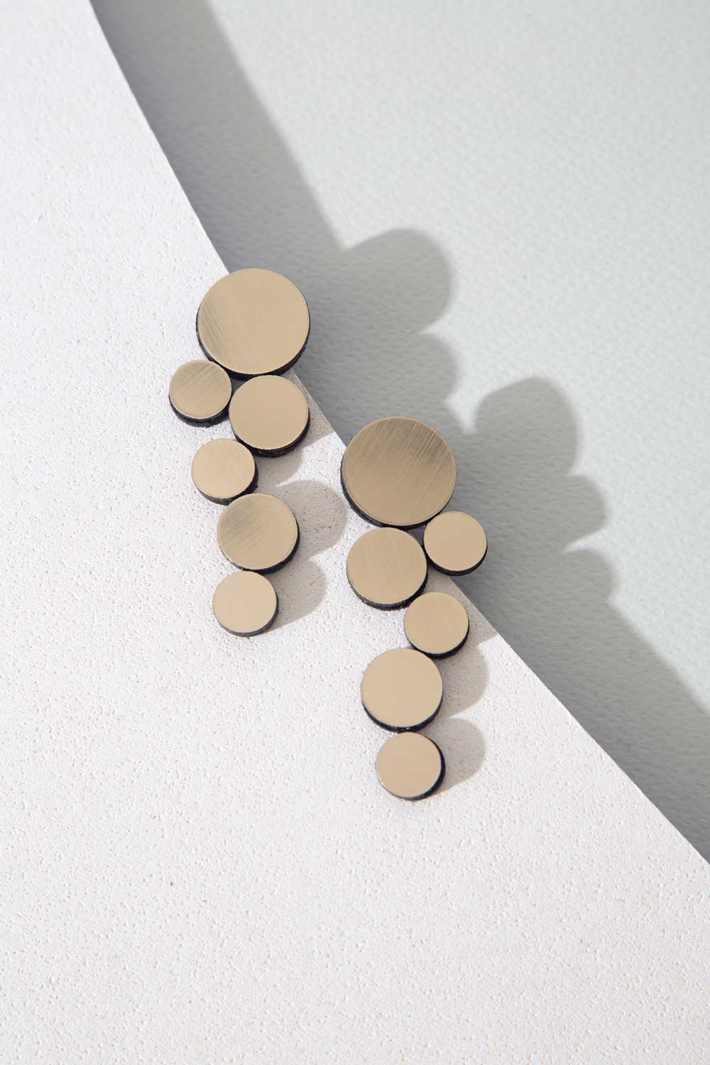 Pendientes Abstraction Largos - Oro - Con Clip