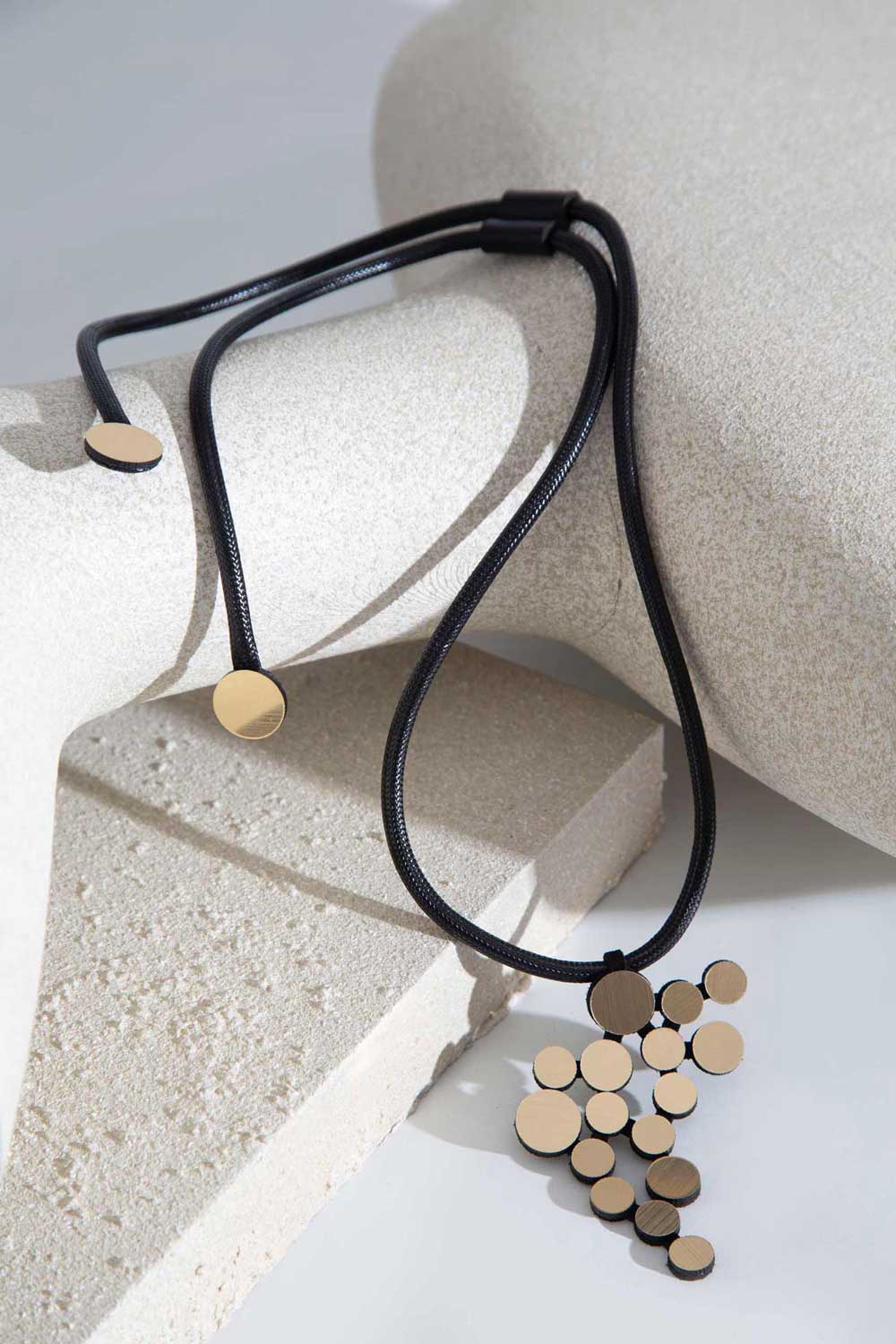 Collar Colgante Abstraction - Oro