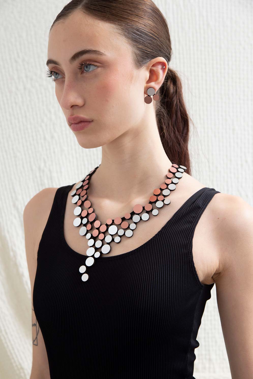 Collar Abstraction V Edge - Plata/Cobre