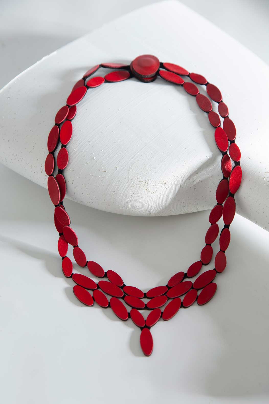 Collar Emma V - Rojo
