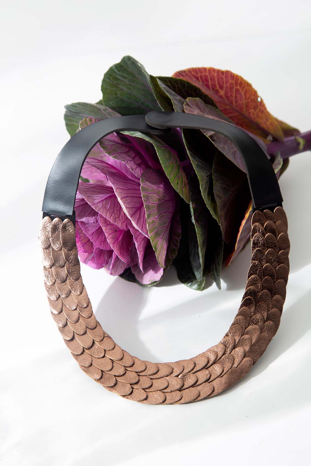 Emma Necklace Scales - Brown