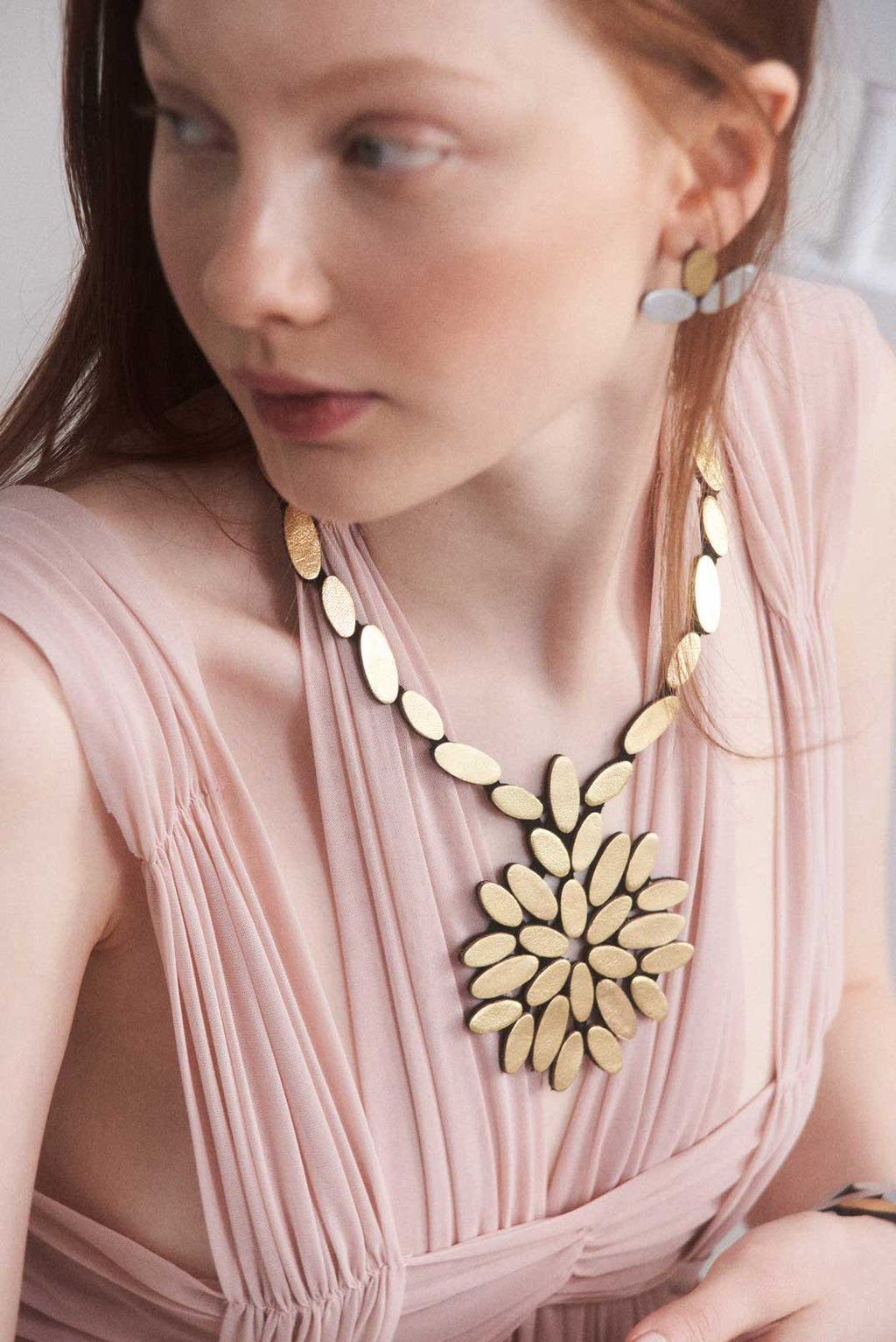 Collar Emma Medallón - Oro