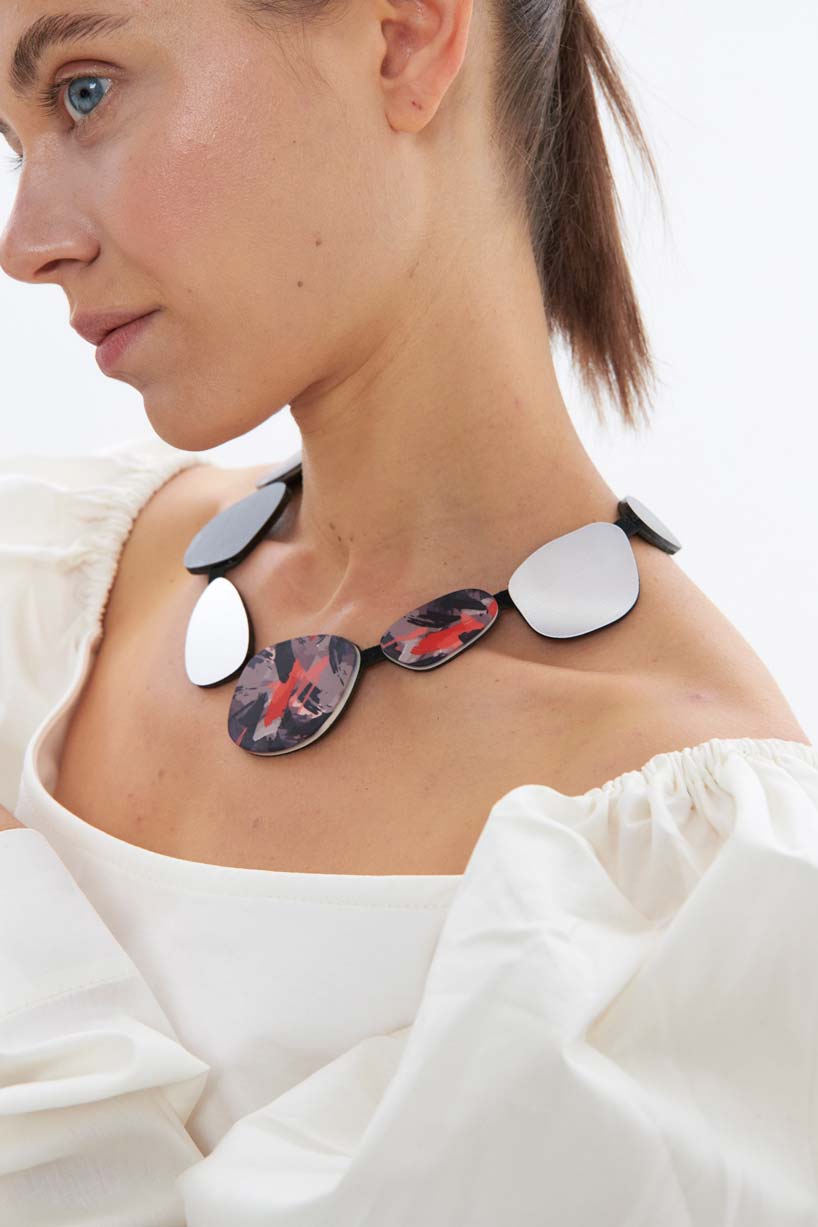 Collar Frame - Paint