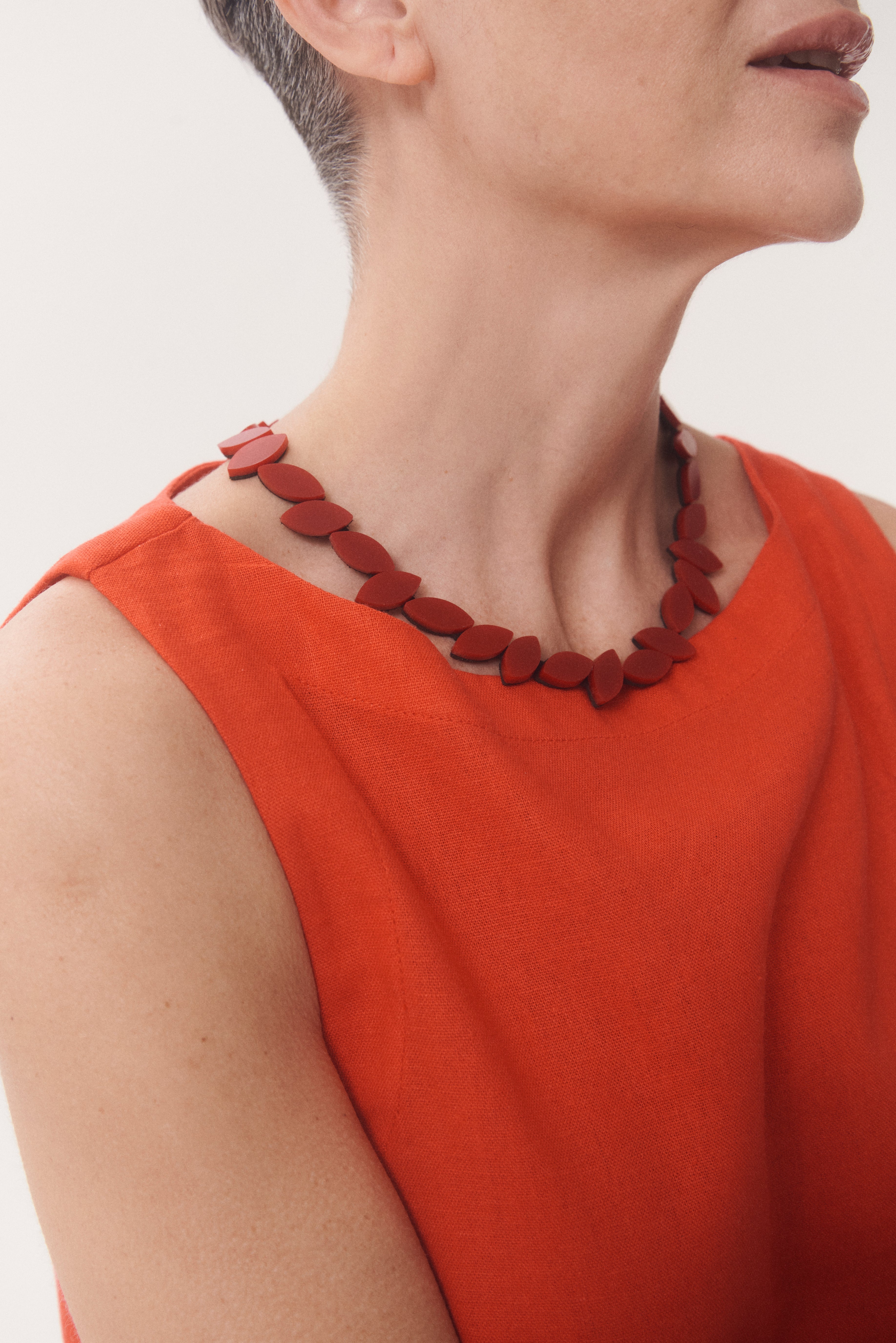 Collar Kate Leaves Redondo - Rojo
