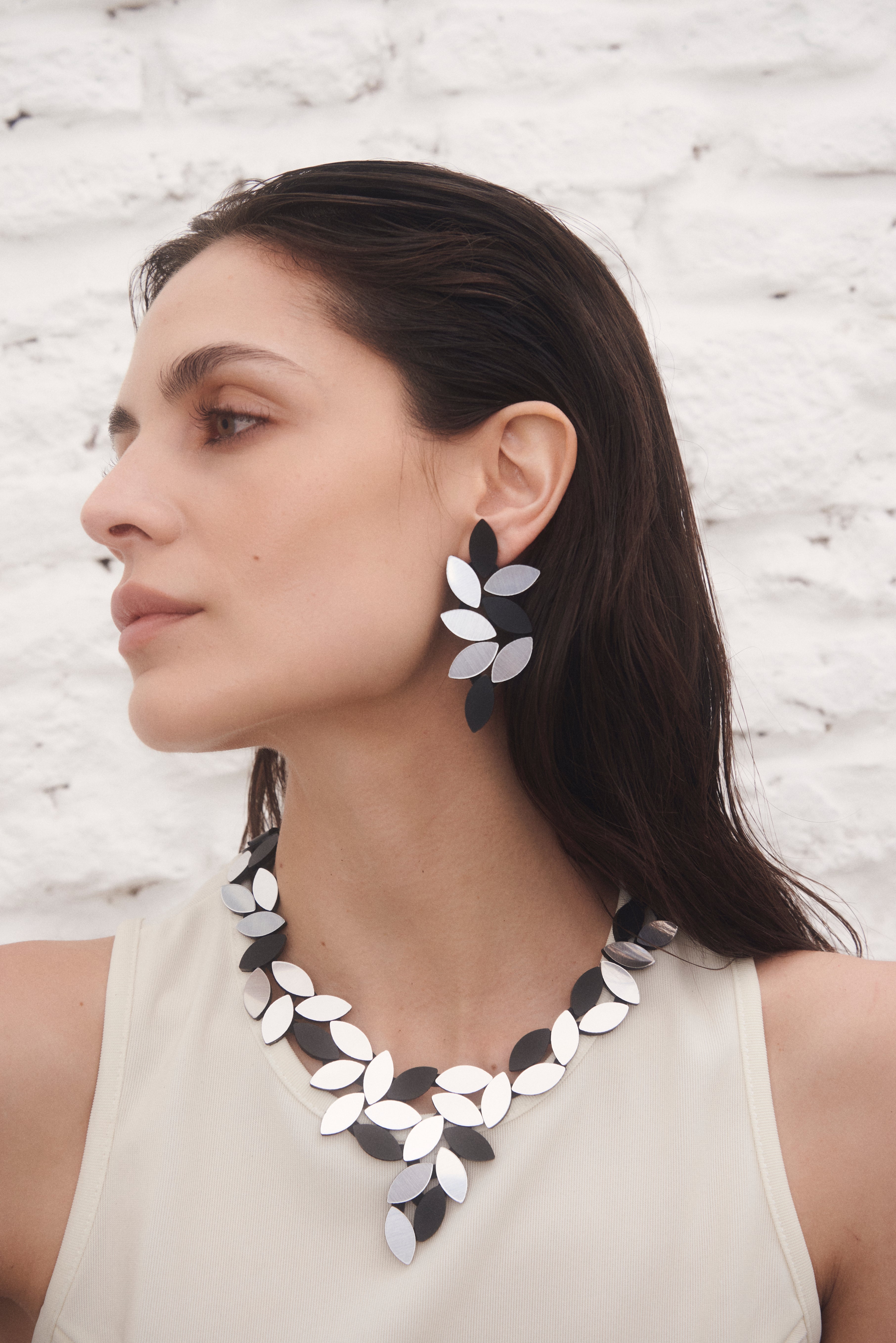 Pendientes Kate Leaves Largos - Plata/Negro