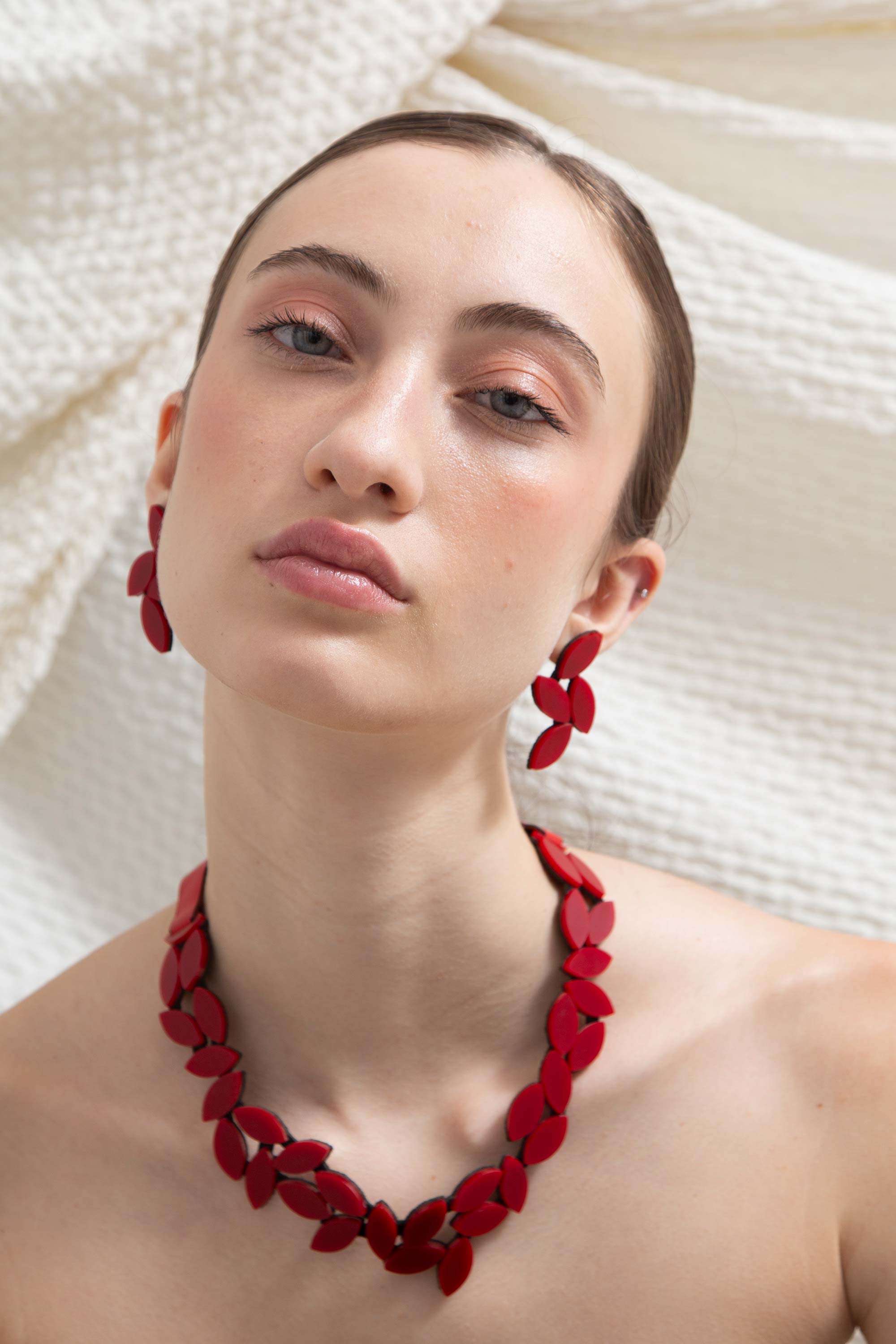 Collar Kate Leaves Mediano - Rojo