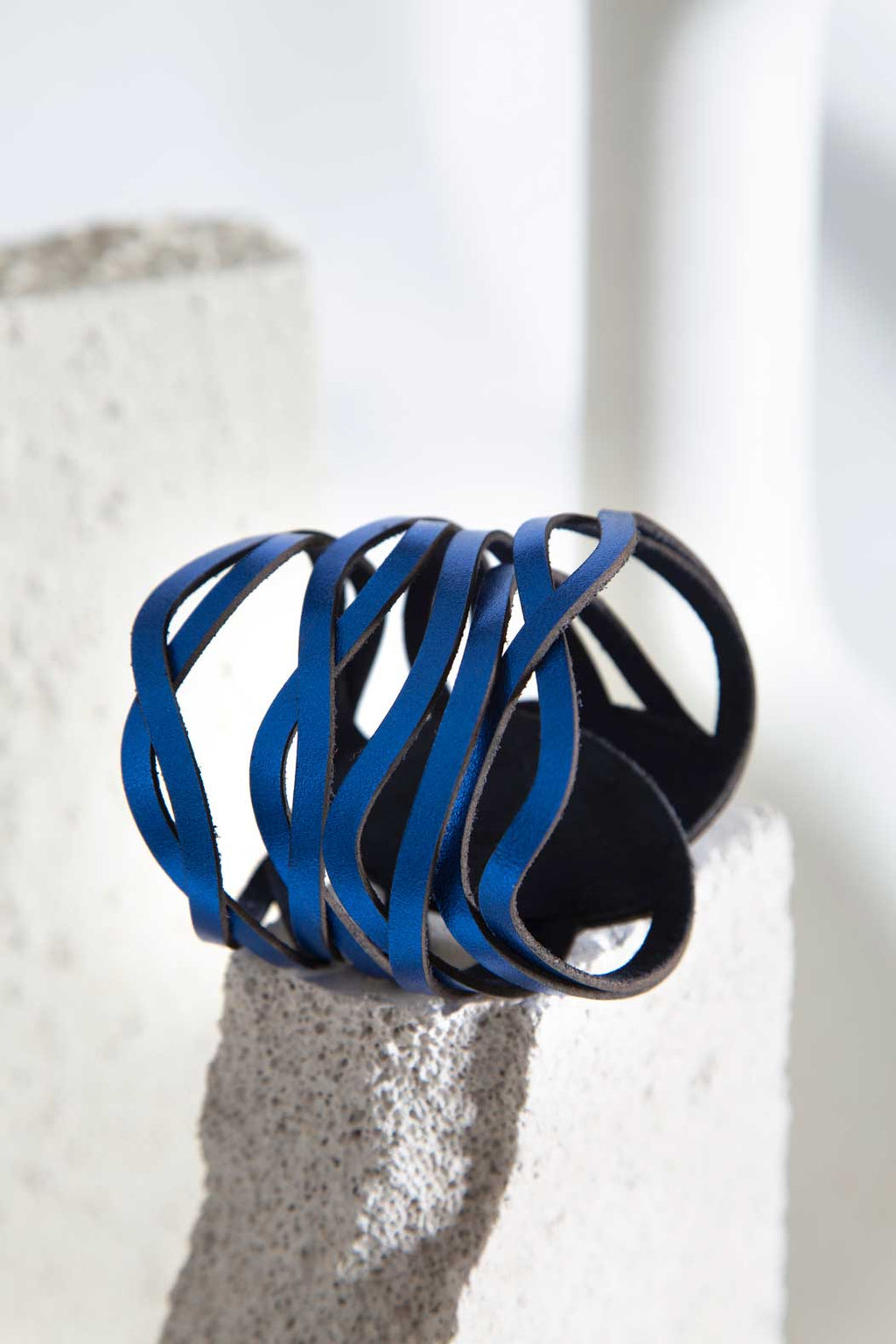 Brazalete Curves Duo - Azul Metálico