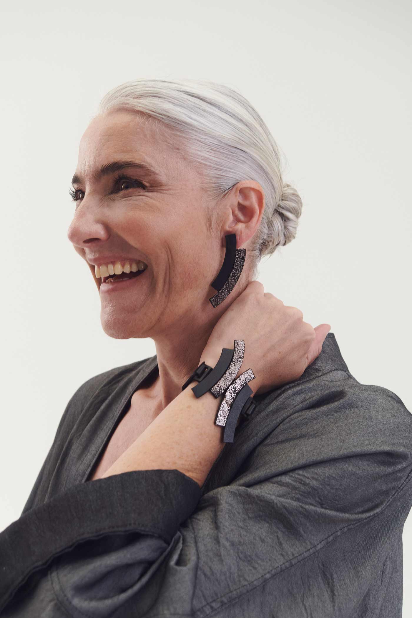 Duo Armband – Schwarz+Zinn