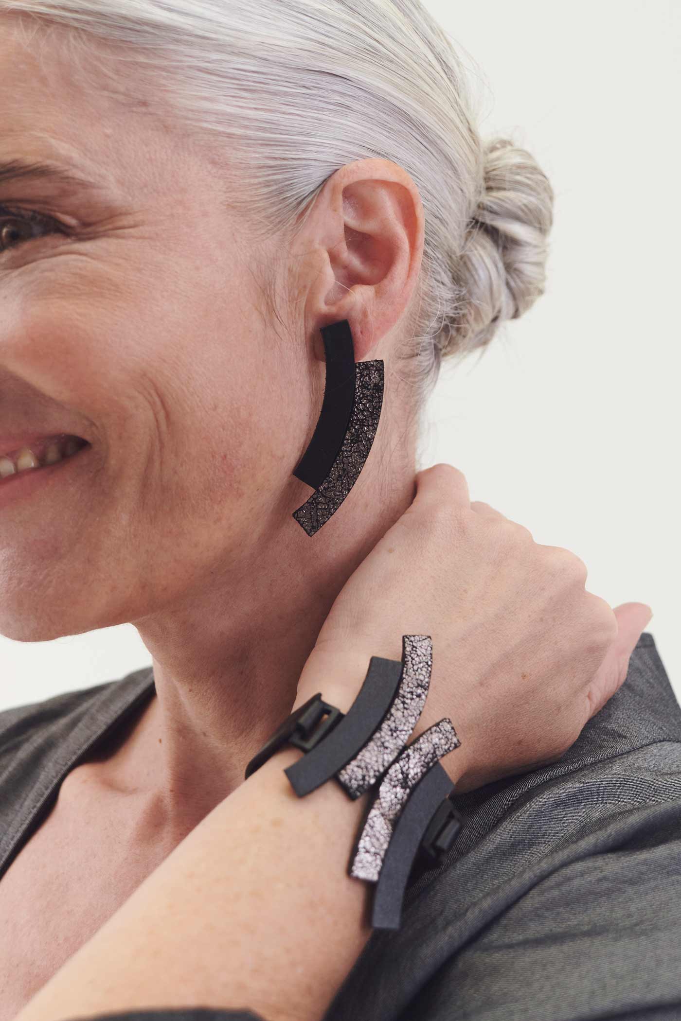 Duo Armband – Schwarz+Zinn