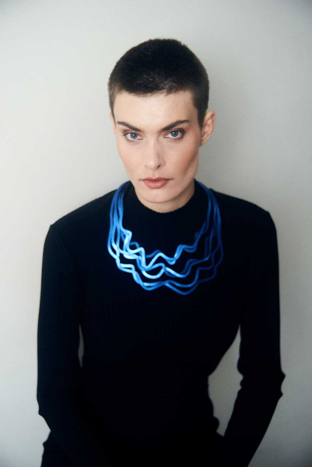 Collar Curves Duo - Azul Metálico