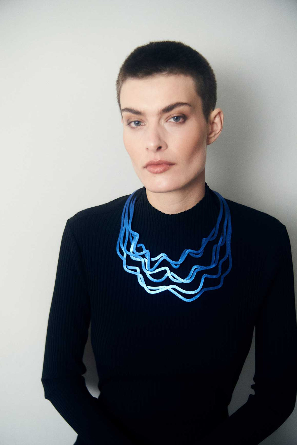 Collar Curves Duo - Azul Metálico