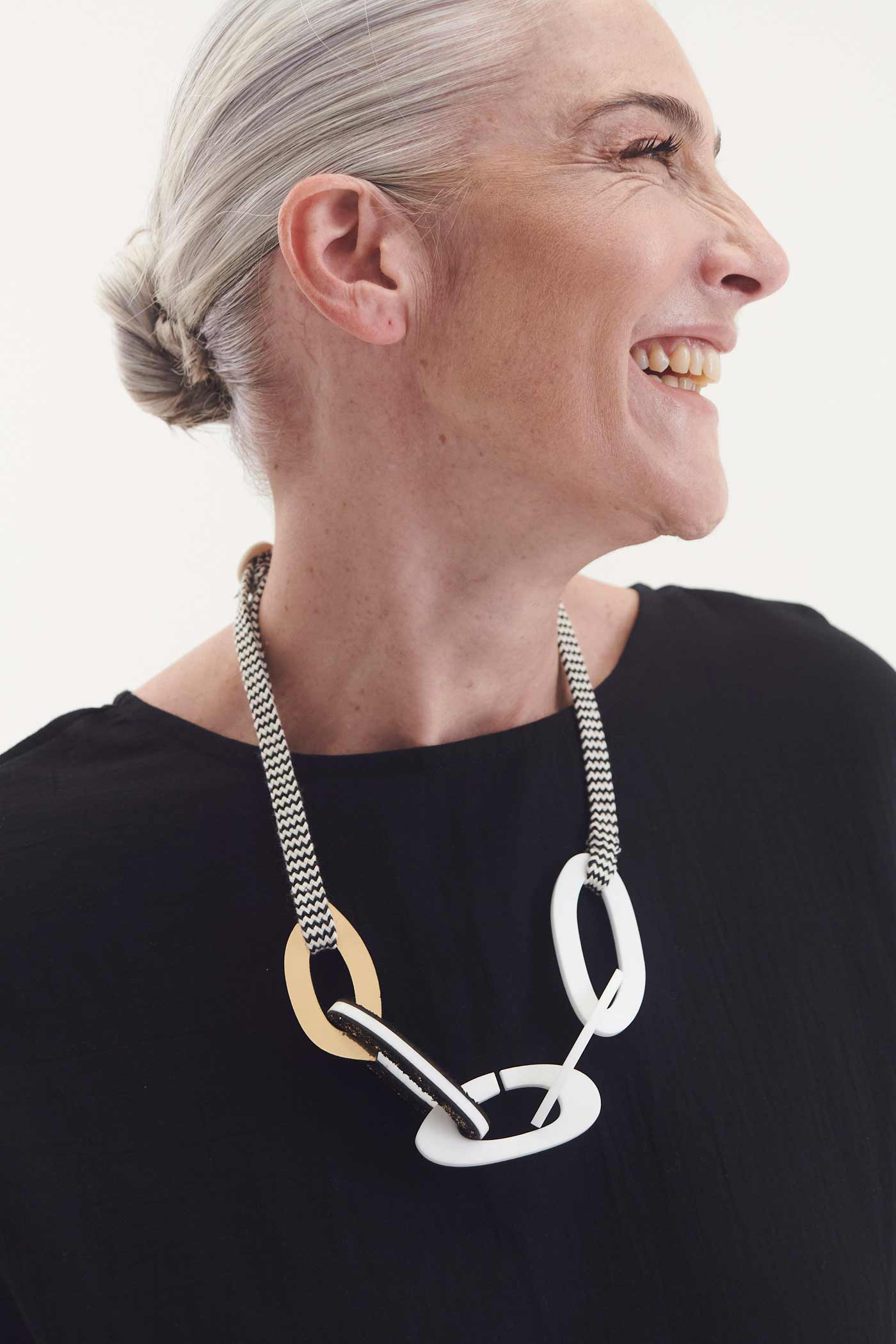 Collar Miss Link - Oro/Crudo
