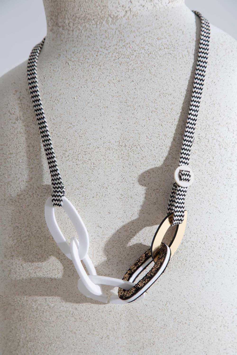 Collar Miss Link - Oro/Crudo