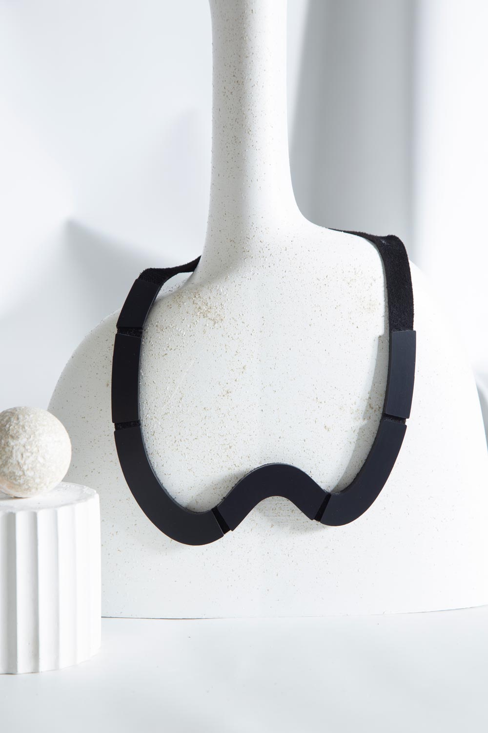 Collar Mies Corto - Negro 
