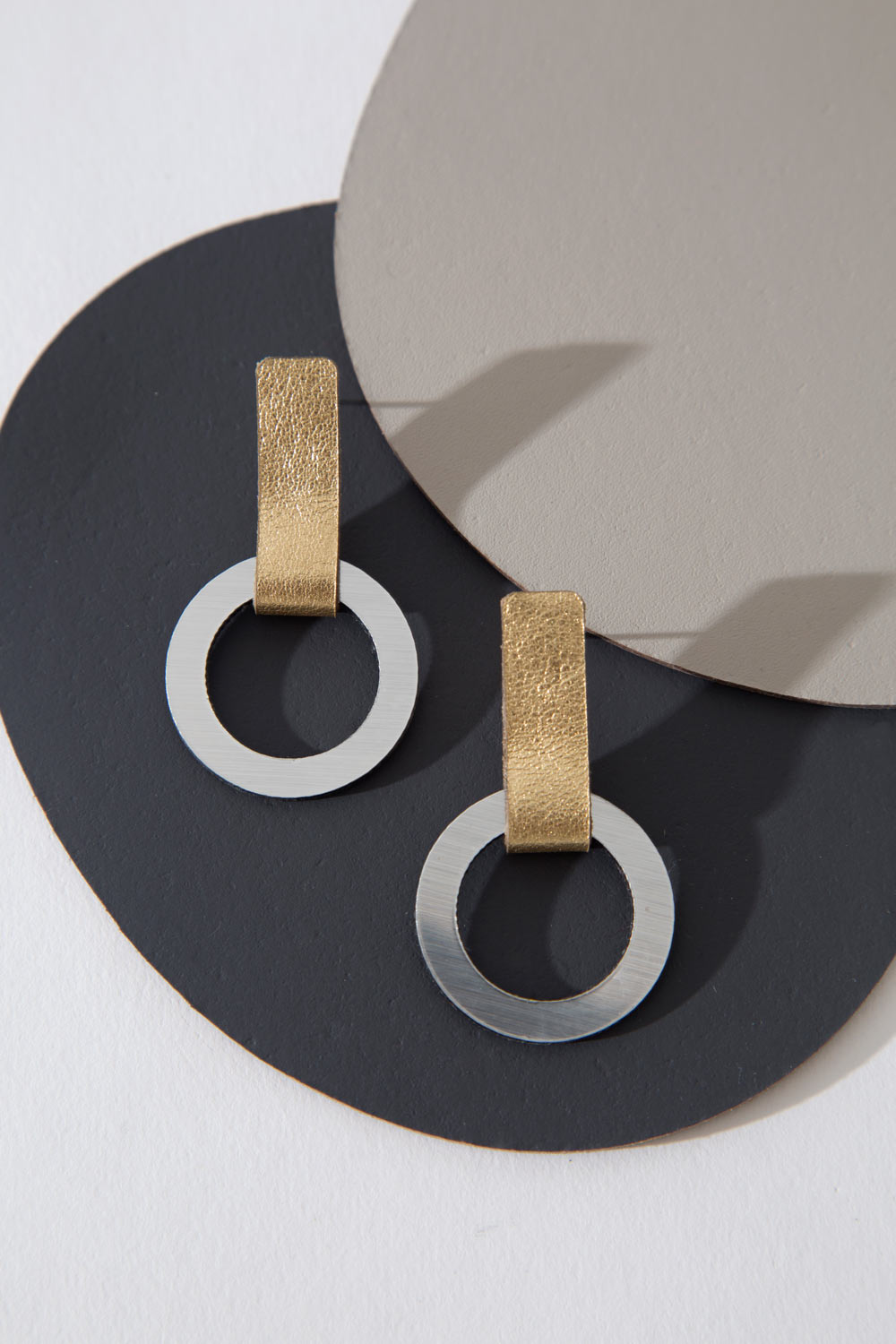 Pendientes Mies Círculo Pequeño