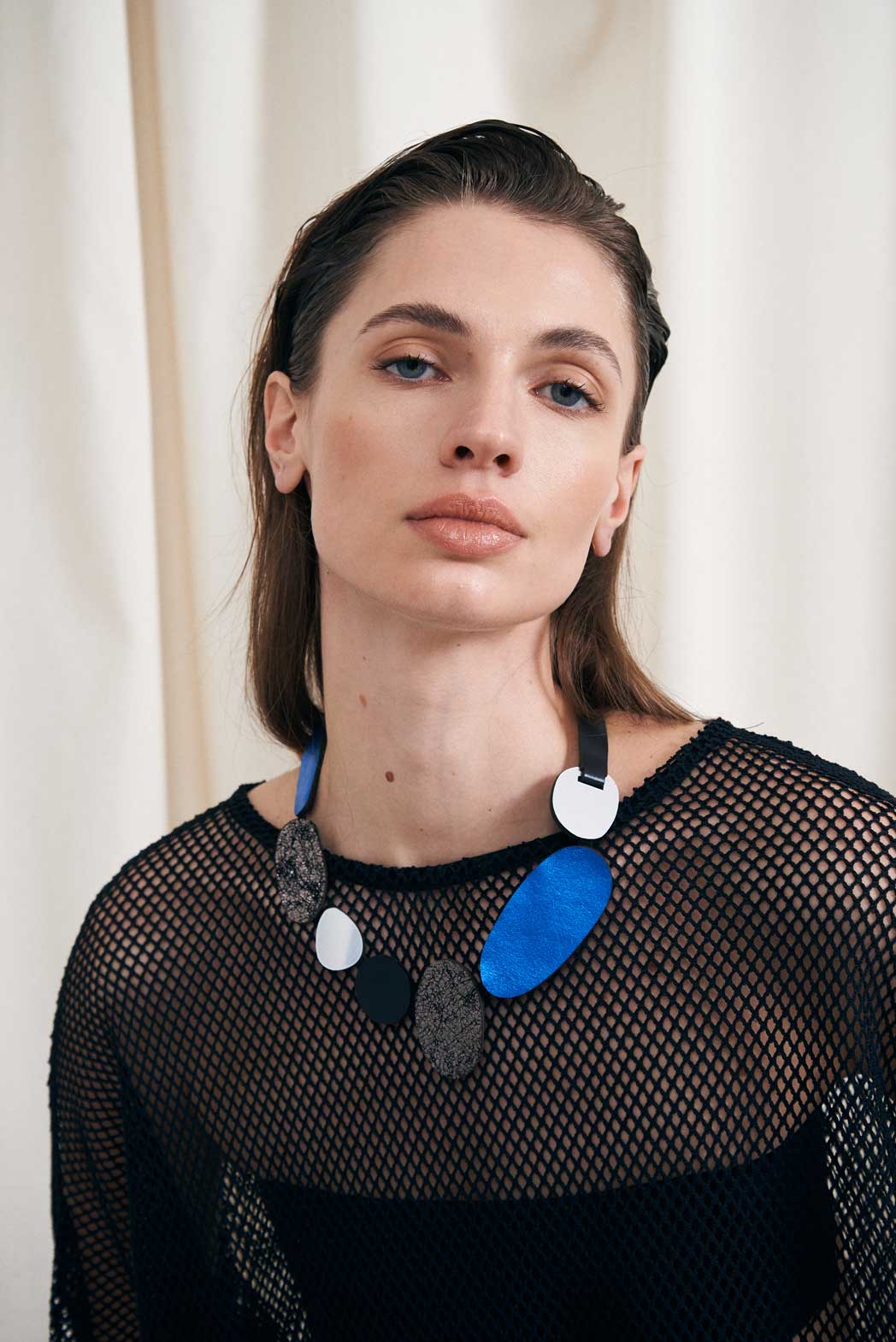 Collar Organic Reflections Redondo - Plata/Negro/Peltre/Azul