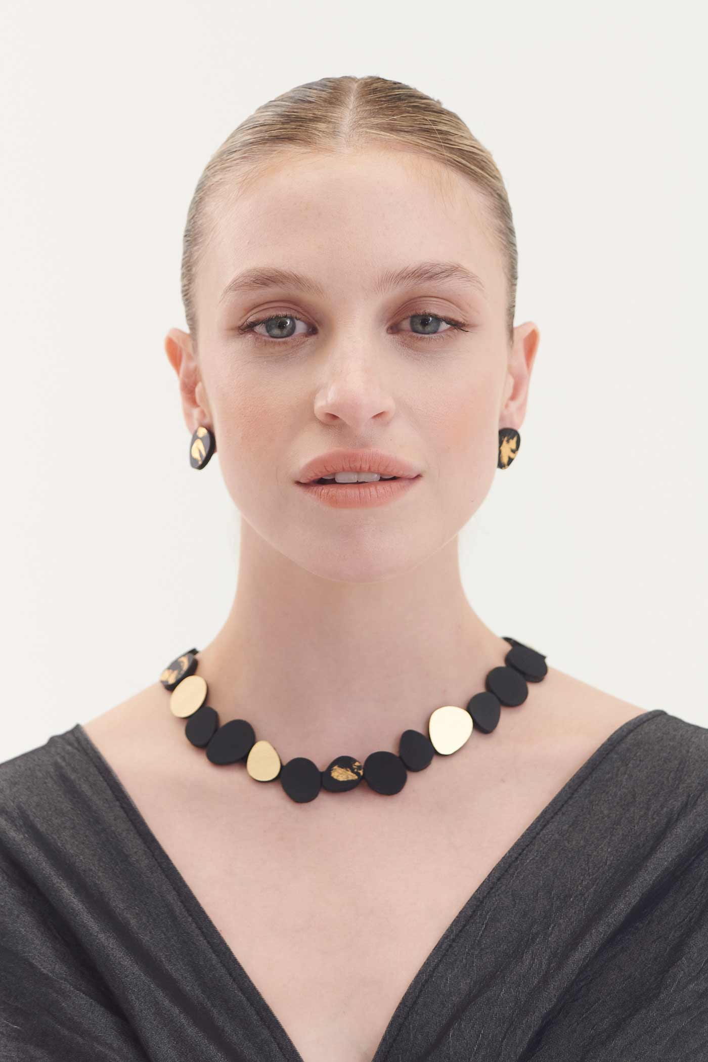 Collar Organic Reflections - Negro/Oro