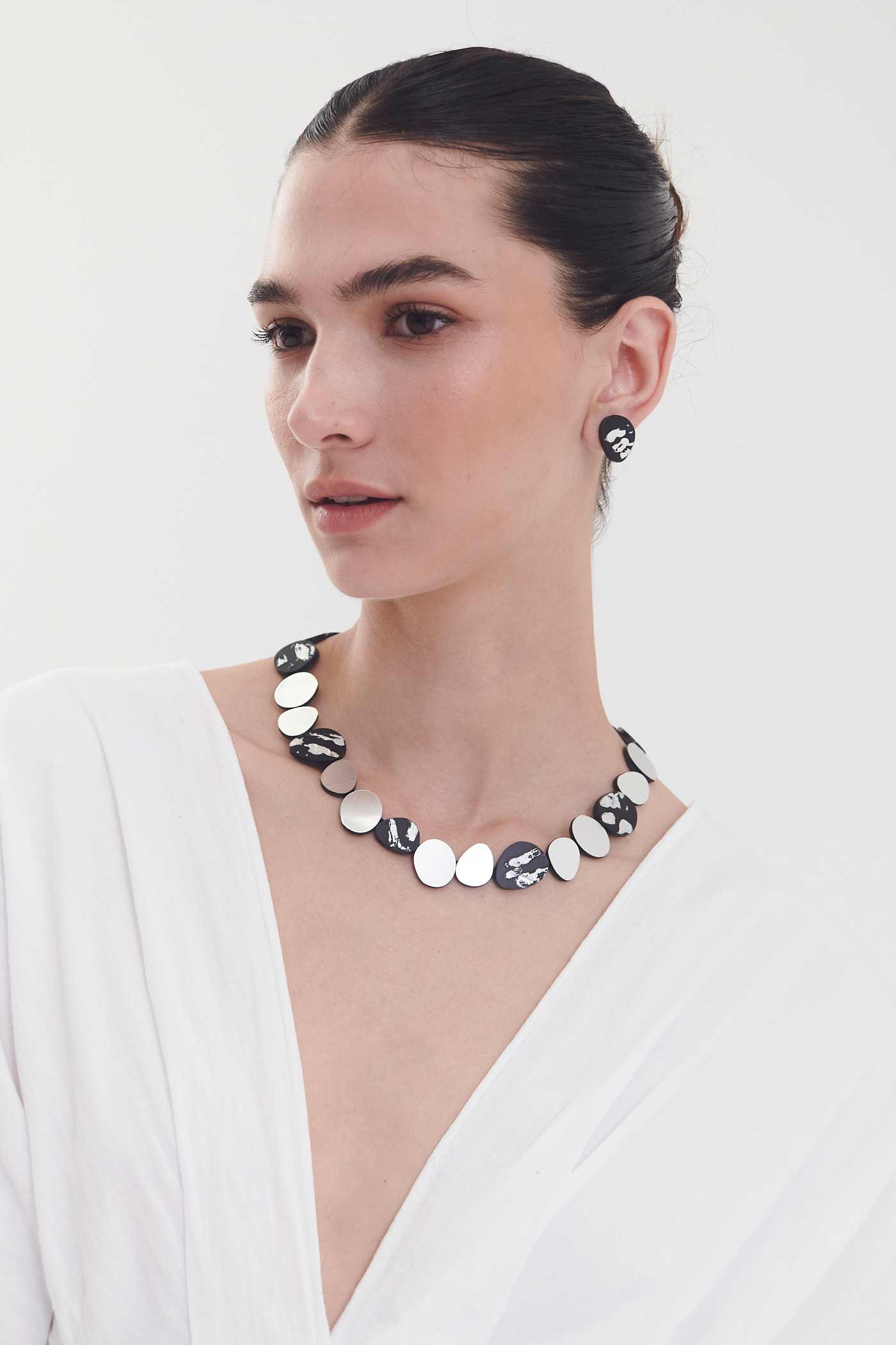 Collar Organic Reflections Redondo - Plata/Negro