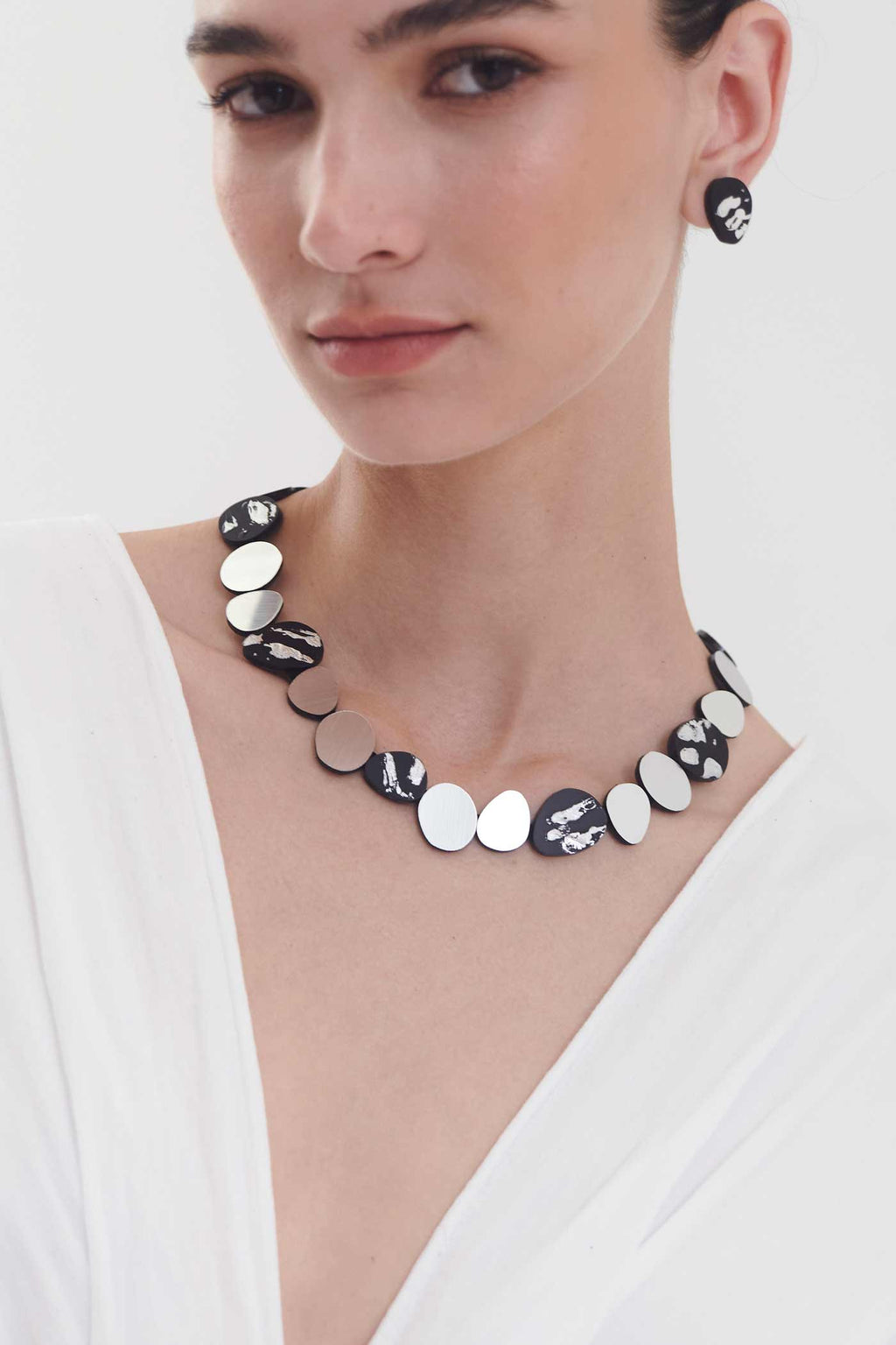 Collar Organic Reflections Redondo - Plata/Negro