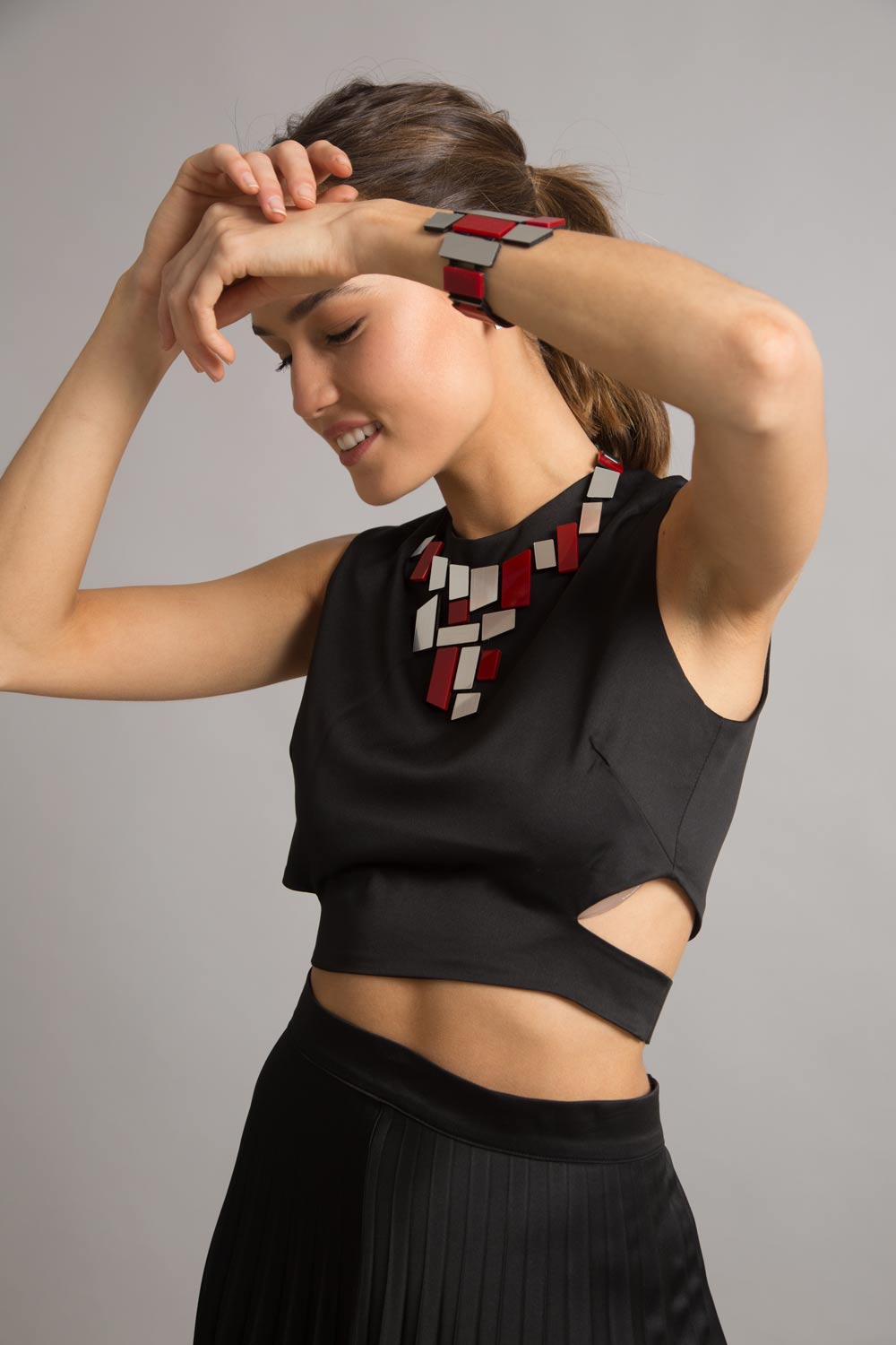 Collar Piet V - Plata/Rojo