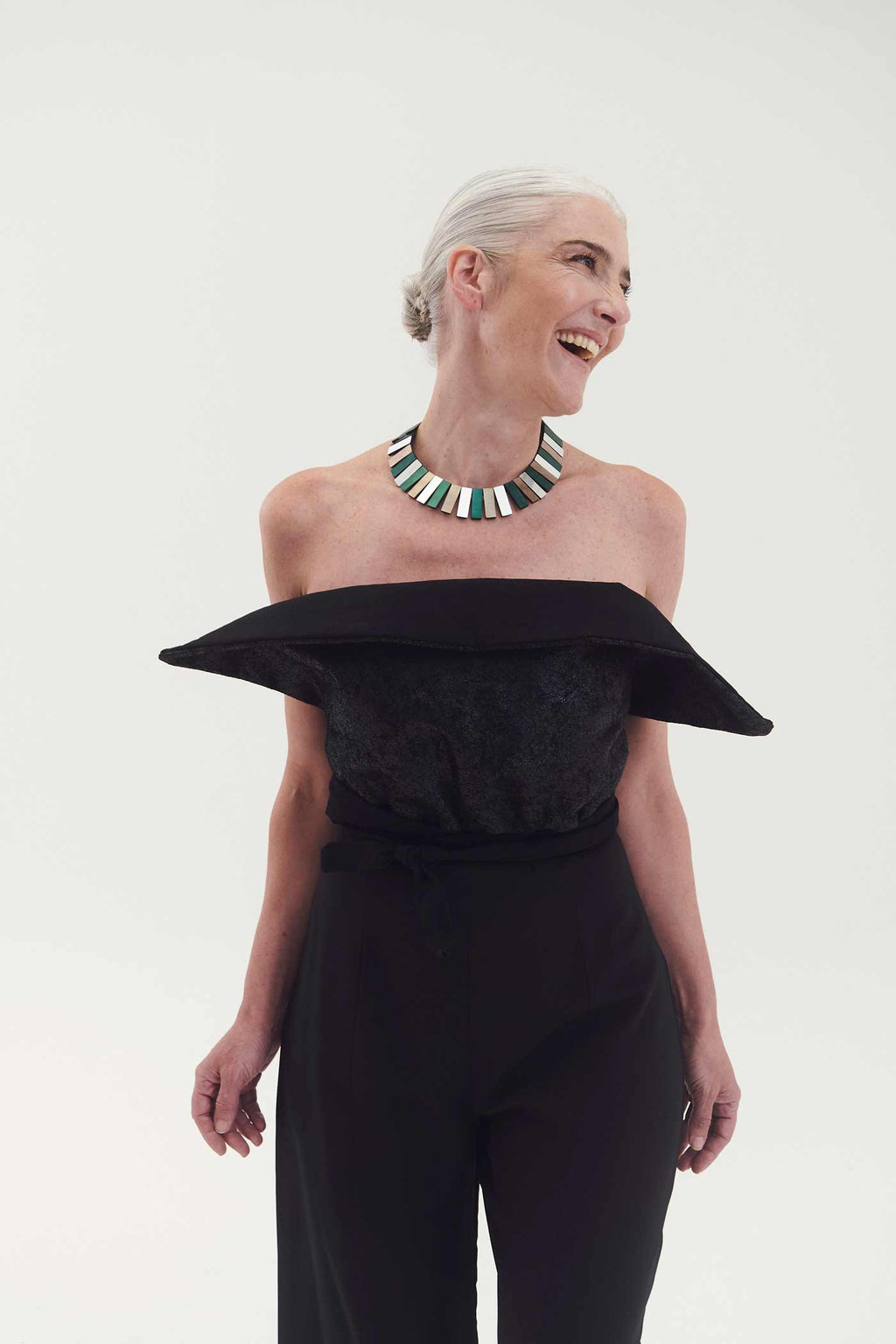 Collar Ray Egipcio - Plata/Peltre/Verde