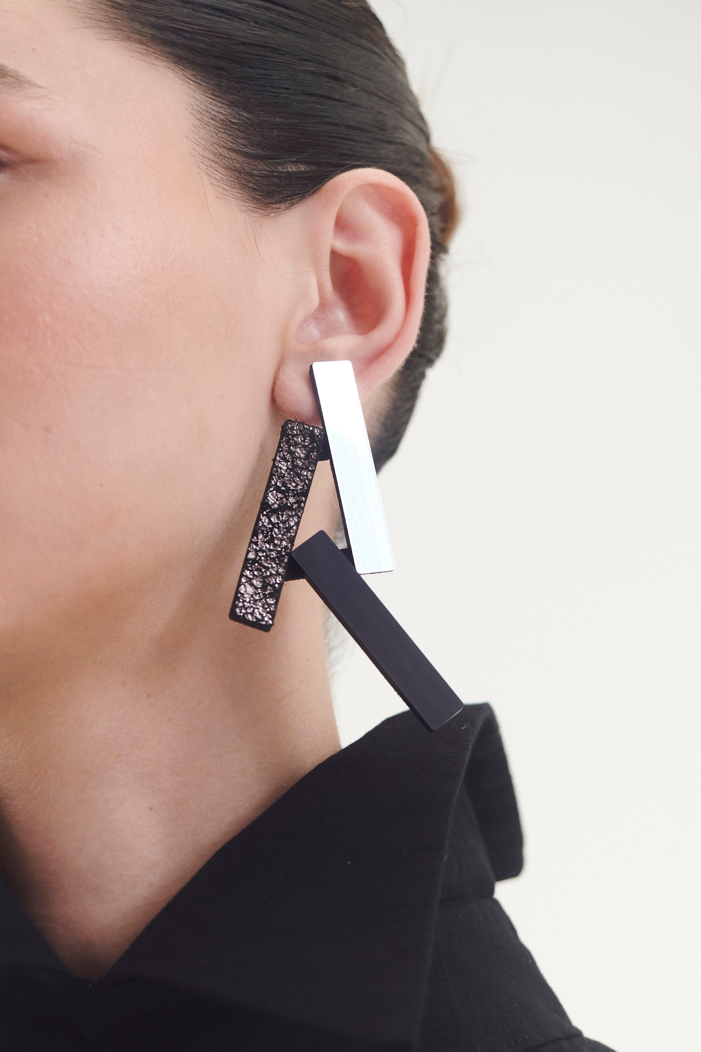 Pendientes Ray Largos - Plata/Negro/Peltre