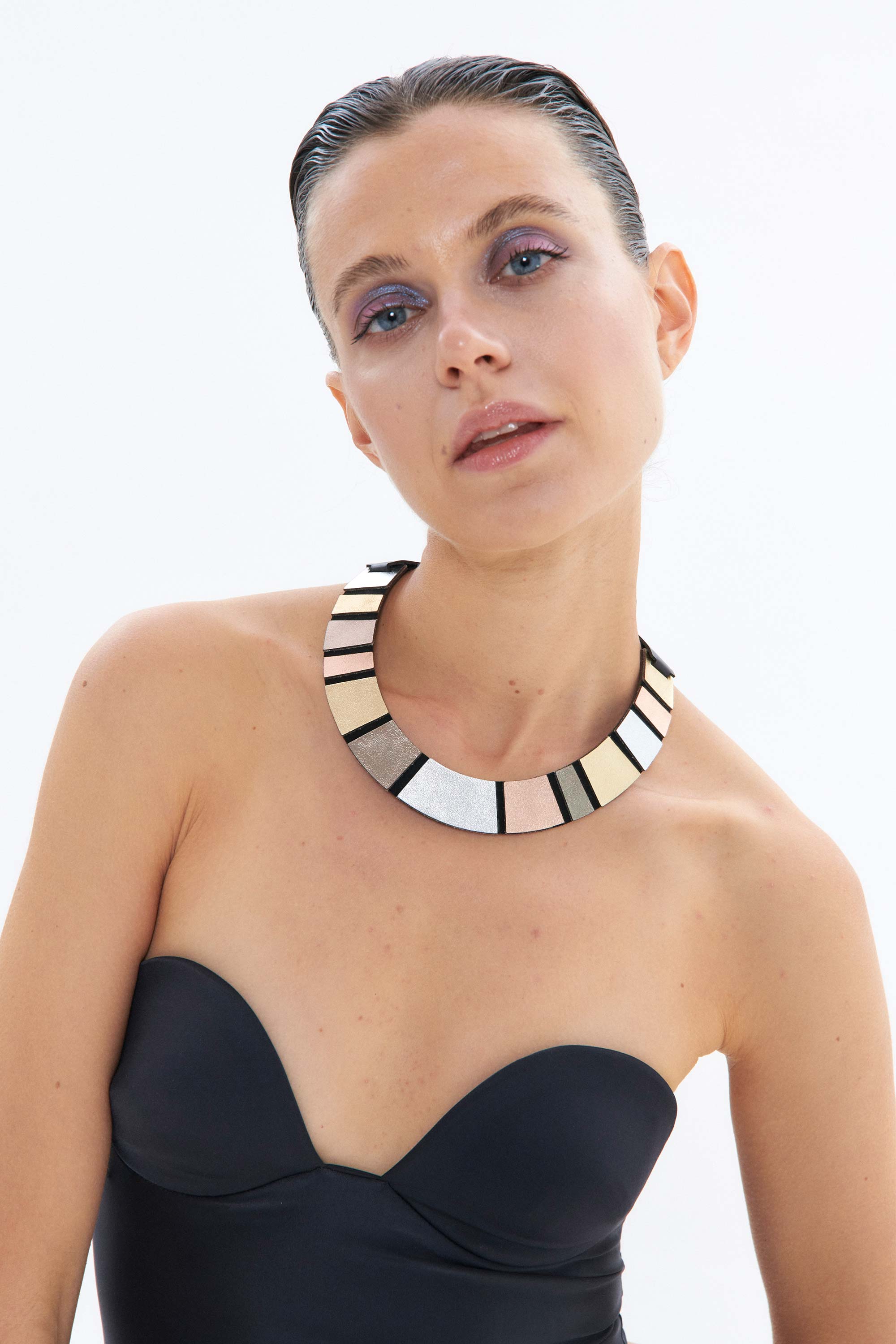 Collar Rainbow Redondo - Metálico