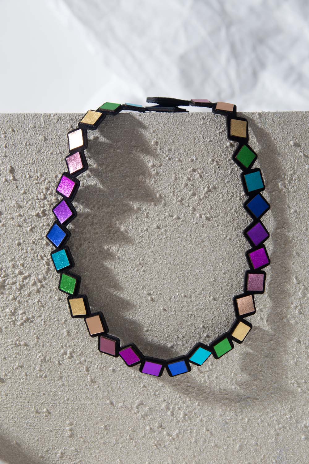 Collar Rainbow Cuadrados - Arcoíris