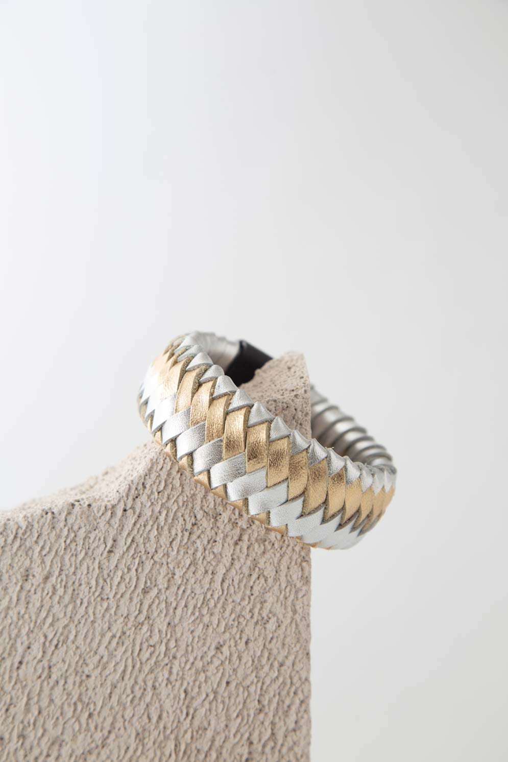 Brazalete Rainbow Tejido - Plata/Oro